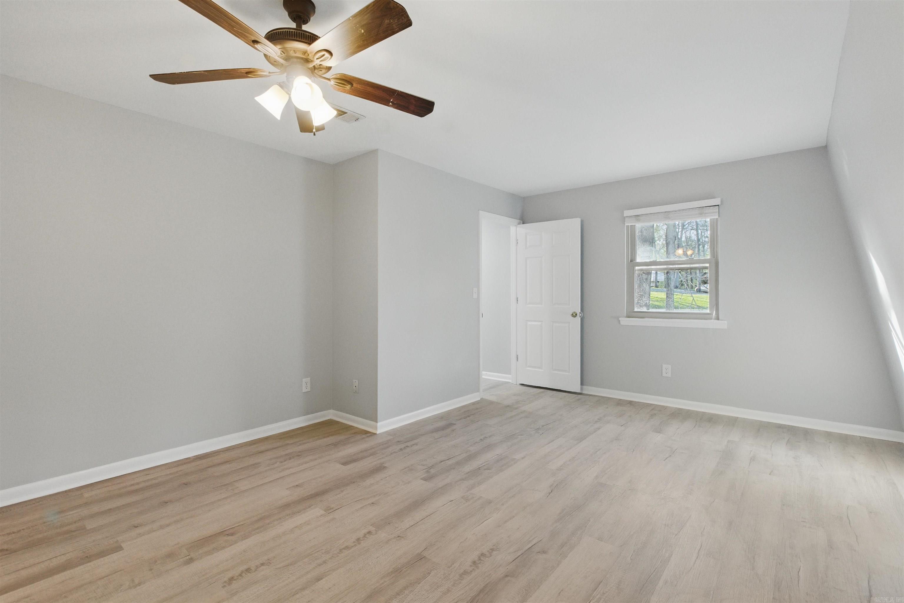 PINEVIEW - Residential