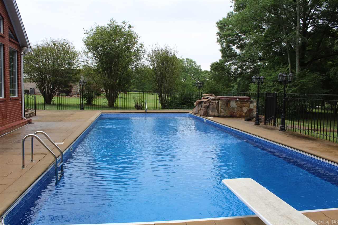 Creekwood - Residential