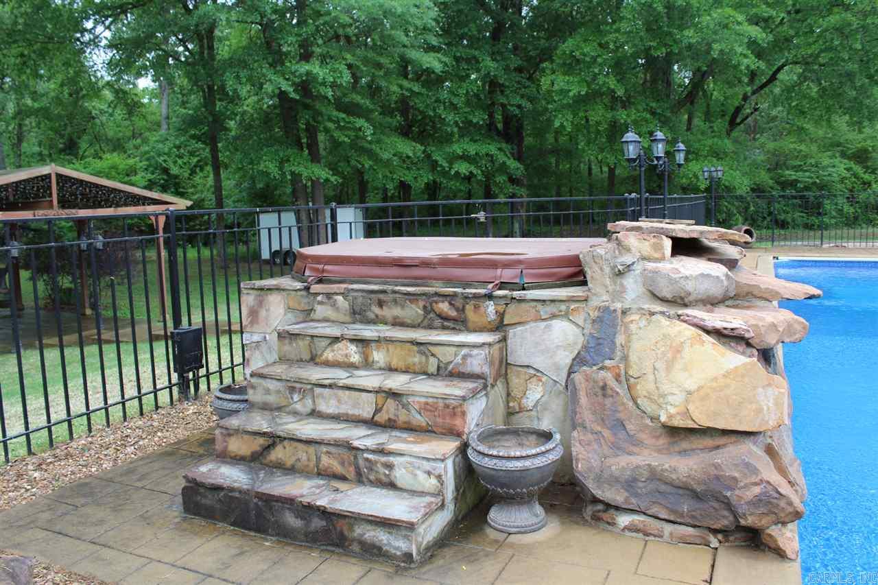 Creekwood - Residential