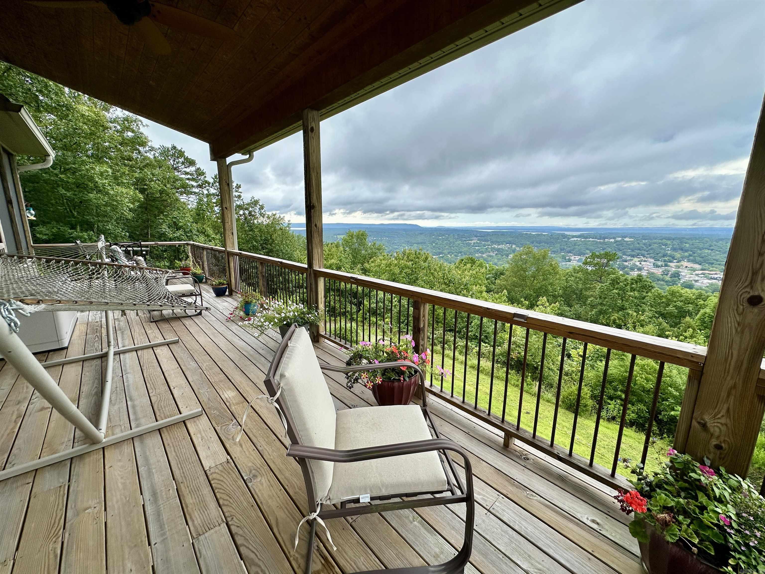 Round Mountain Estates - Residential