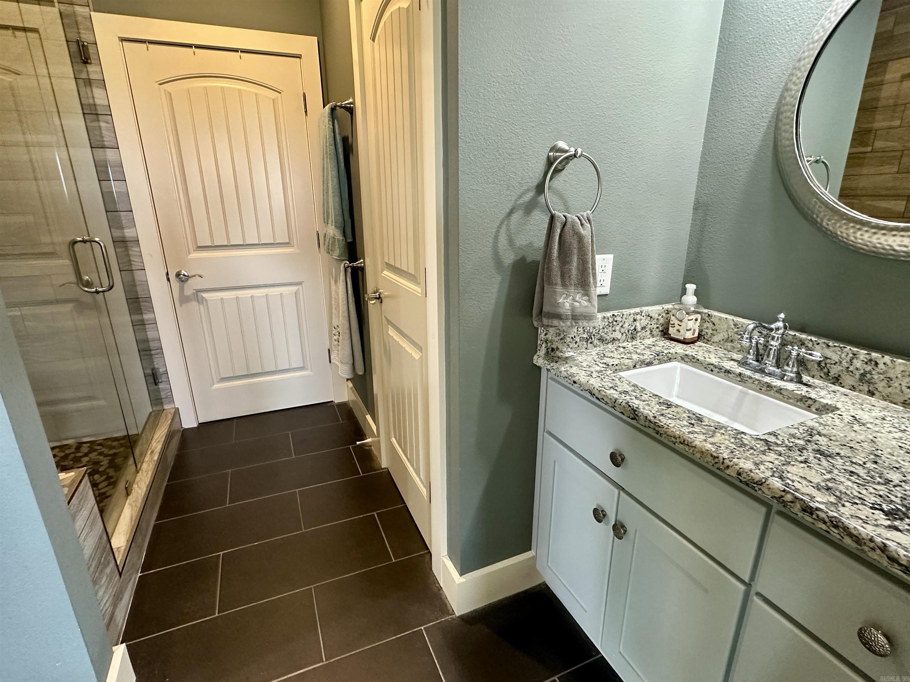 Round Mountain Estates - Residential