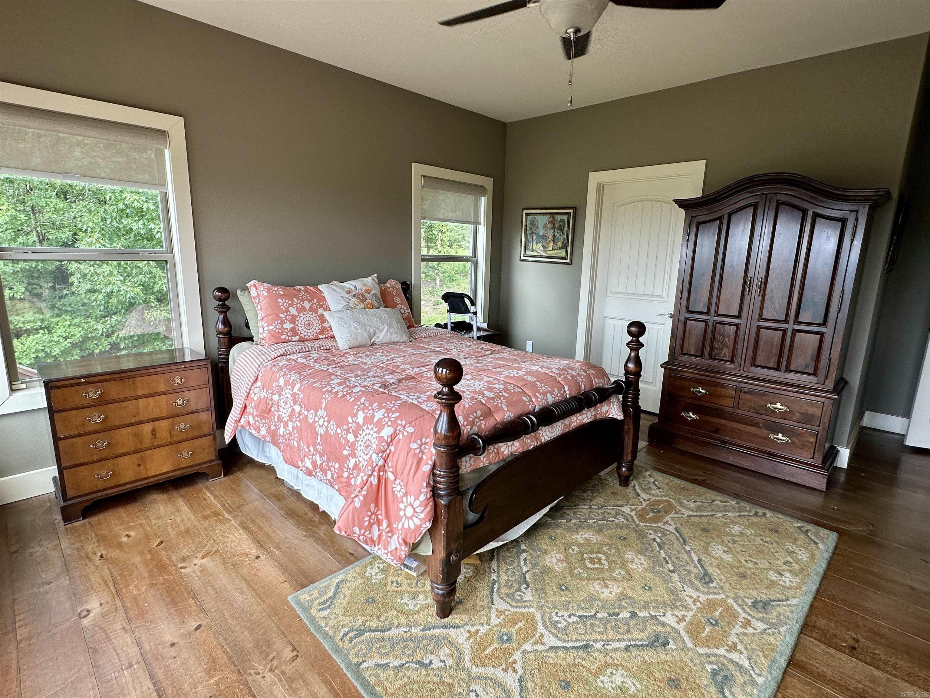 Round Mountain Estates - Residential