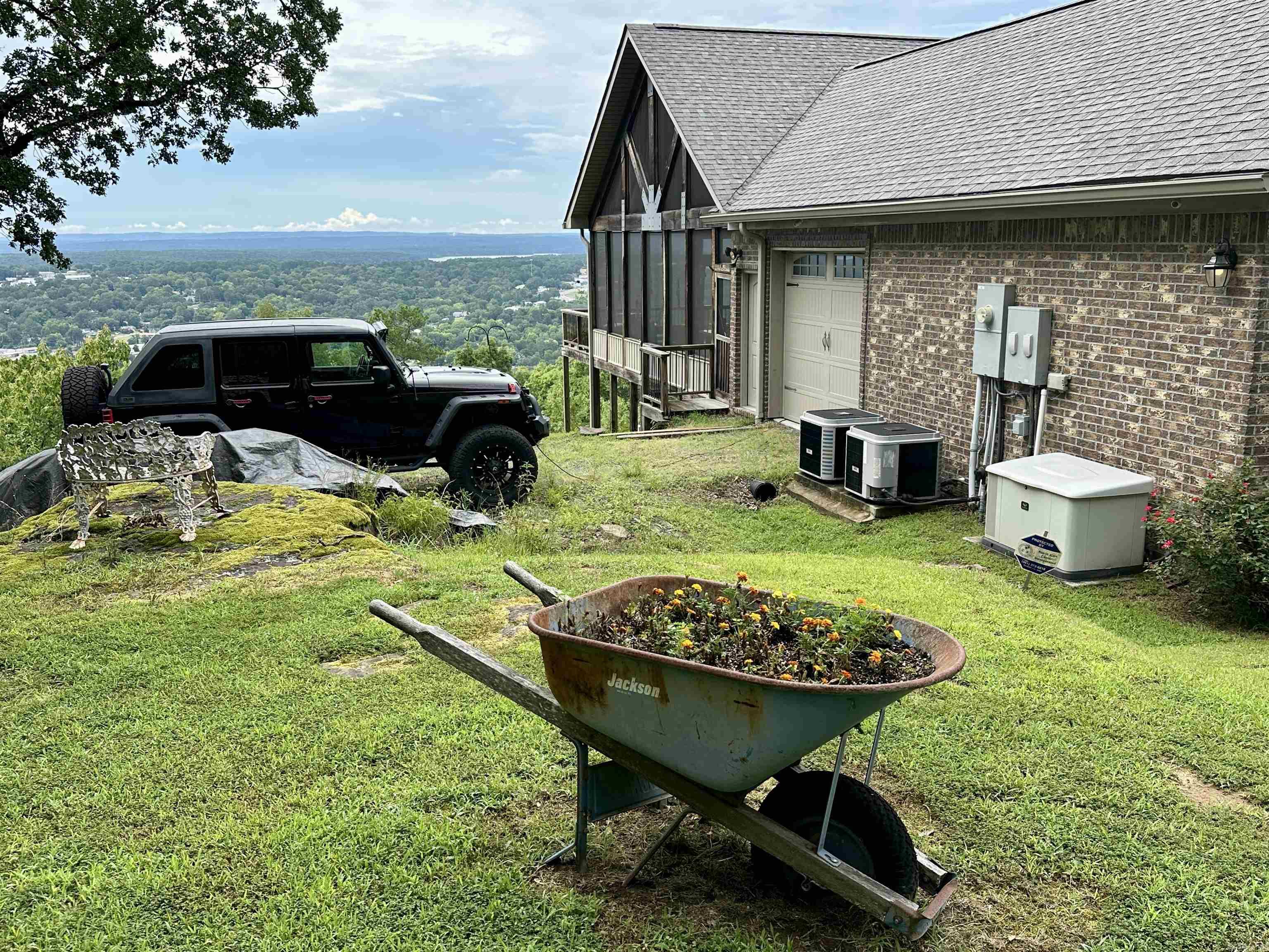 Round Mountain Estates - Residential
