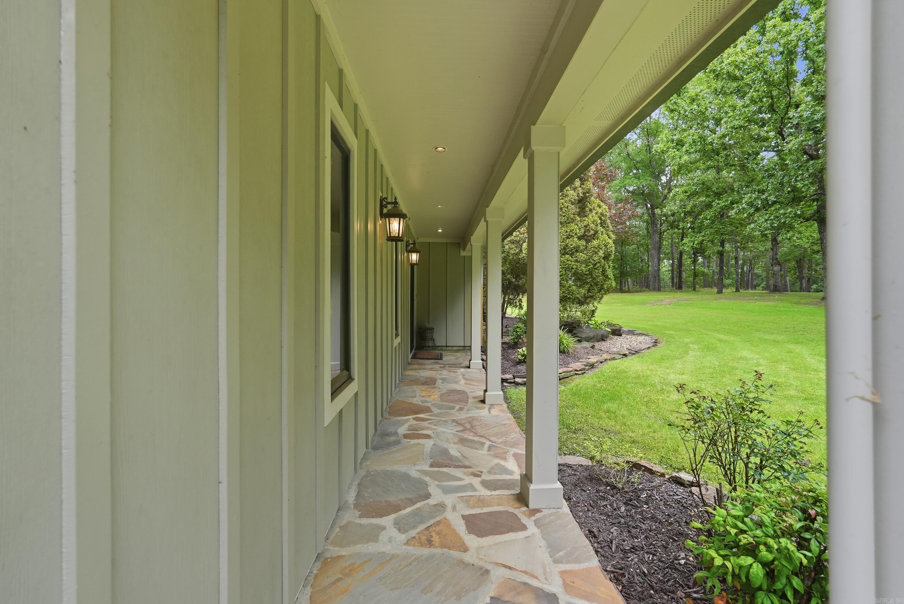 LAWSON OAKS - Residential
