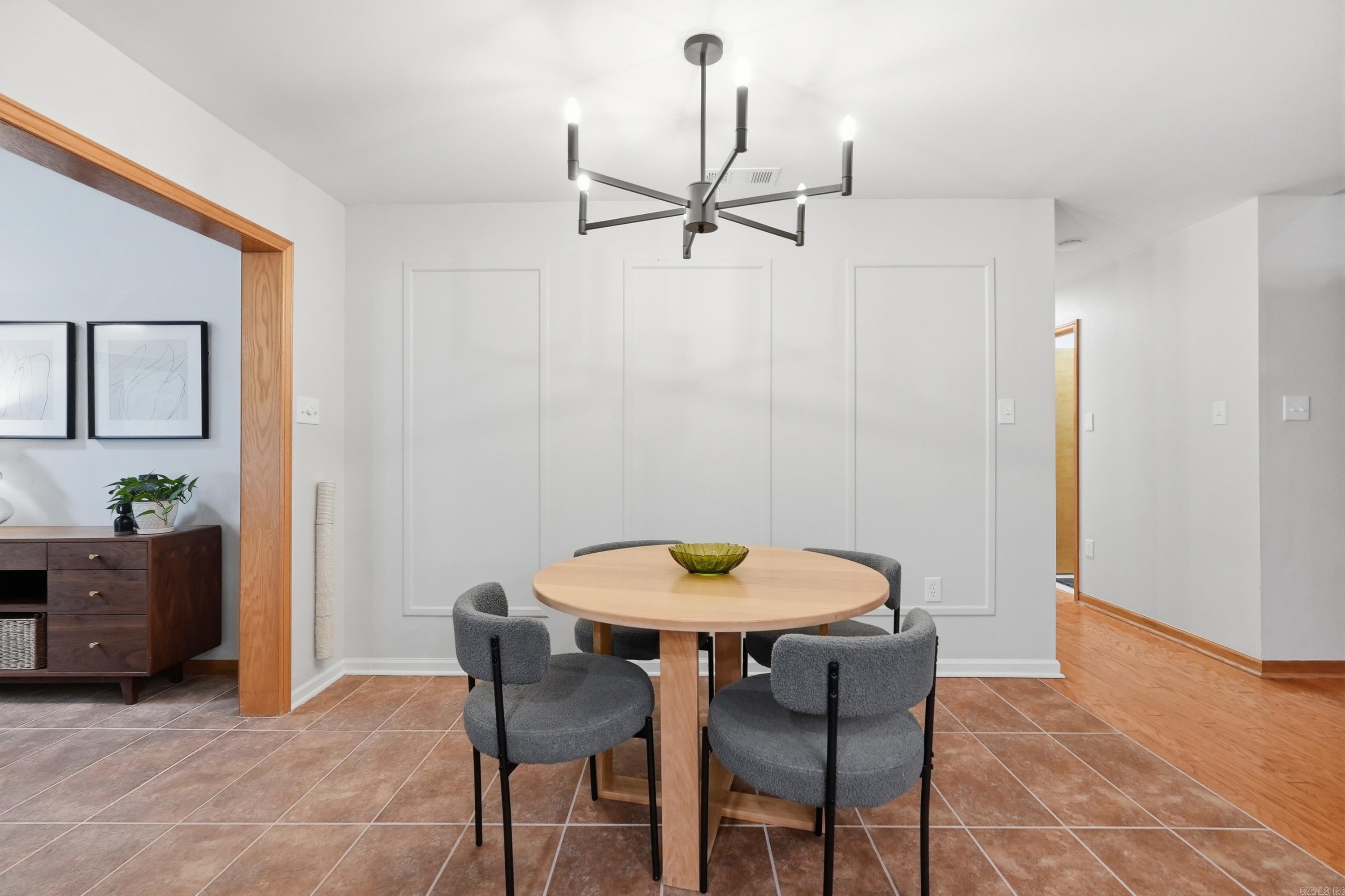 LAWSON OAKS - Residential