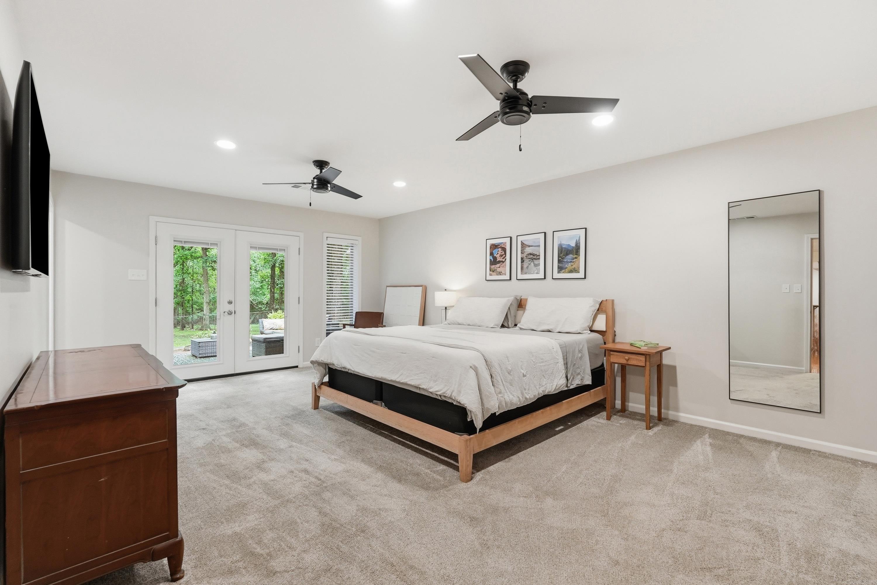 LAWSON OAKS - Residential