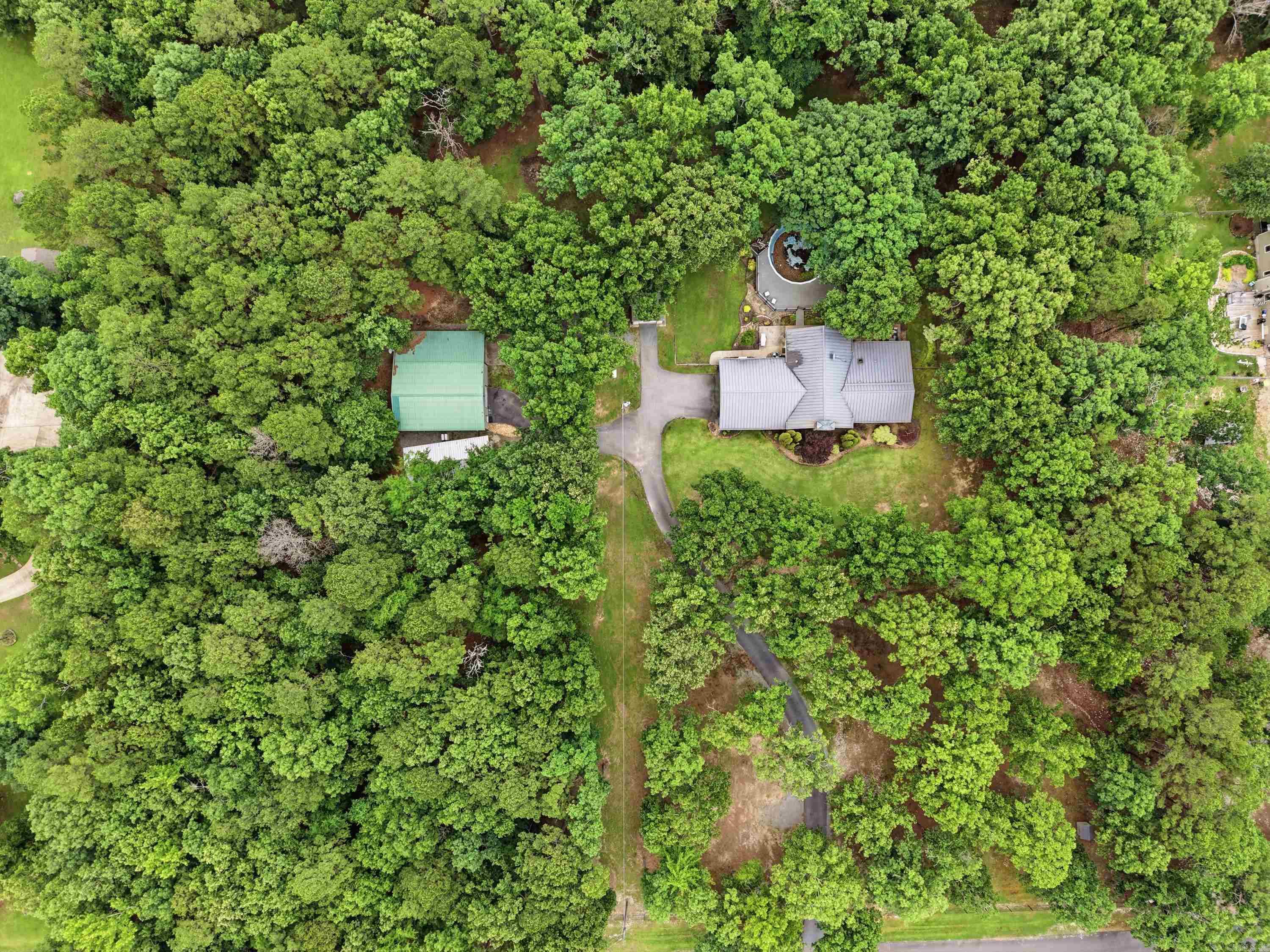 LAWSON OAKS - Residential