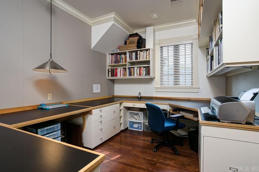 FOREST HEIGHTS PLACE - Residential