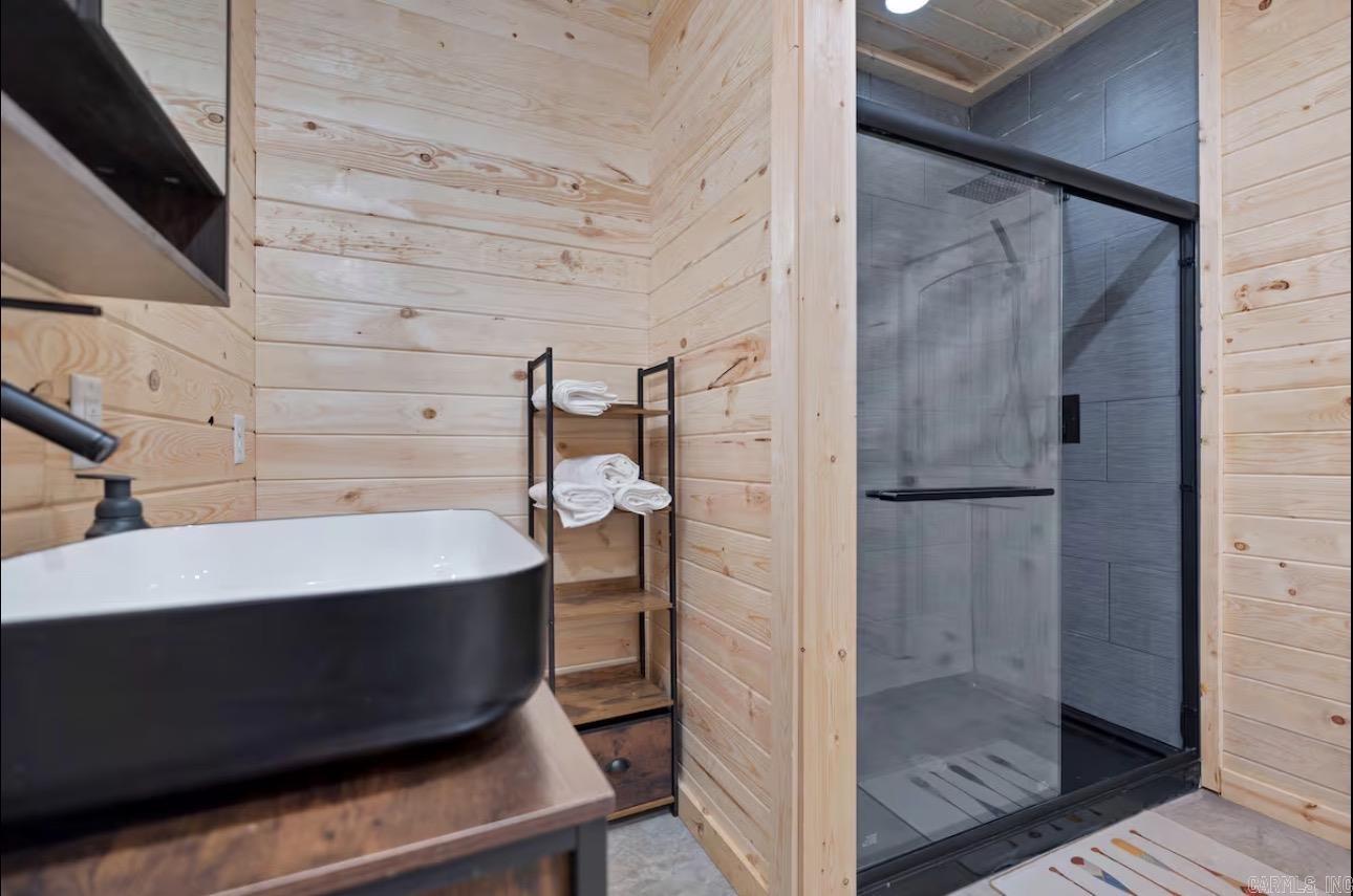 TWIN RIVERS ADDITION - Residential