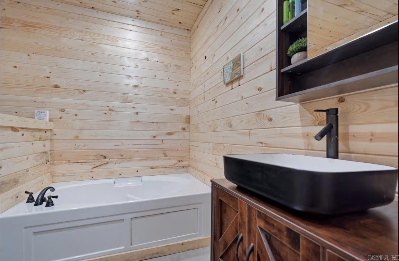 TWIN RIVERS ADDITION - Residential