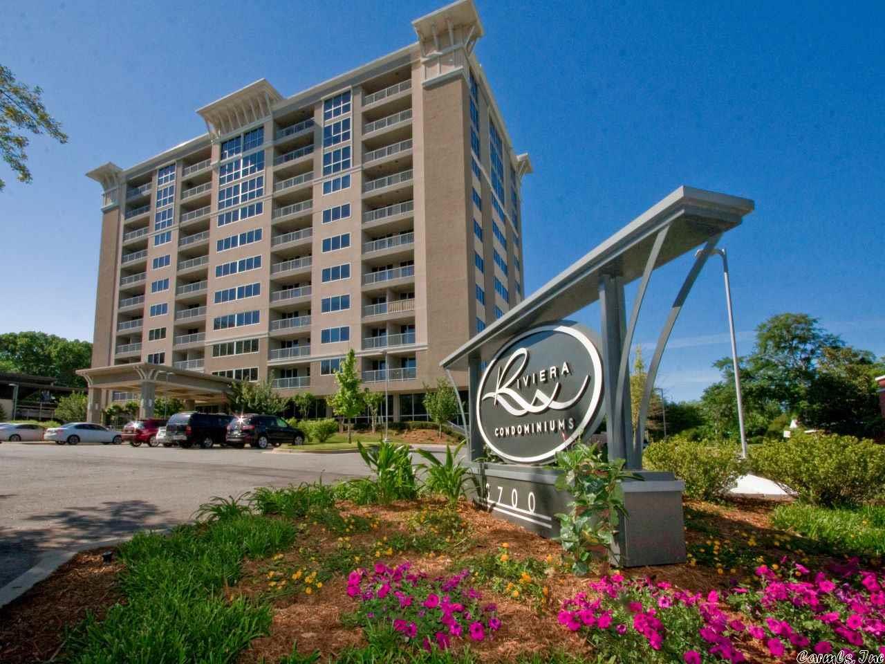 Fabulous penthouse condo with exquisite finishes and fixtures.  Panoramic views from top floor.  High ceilings.  Two balconies.  Awesome entertaining spaces.  Located in the heart of the city.  SUPER special.  SOLD before Listed.
