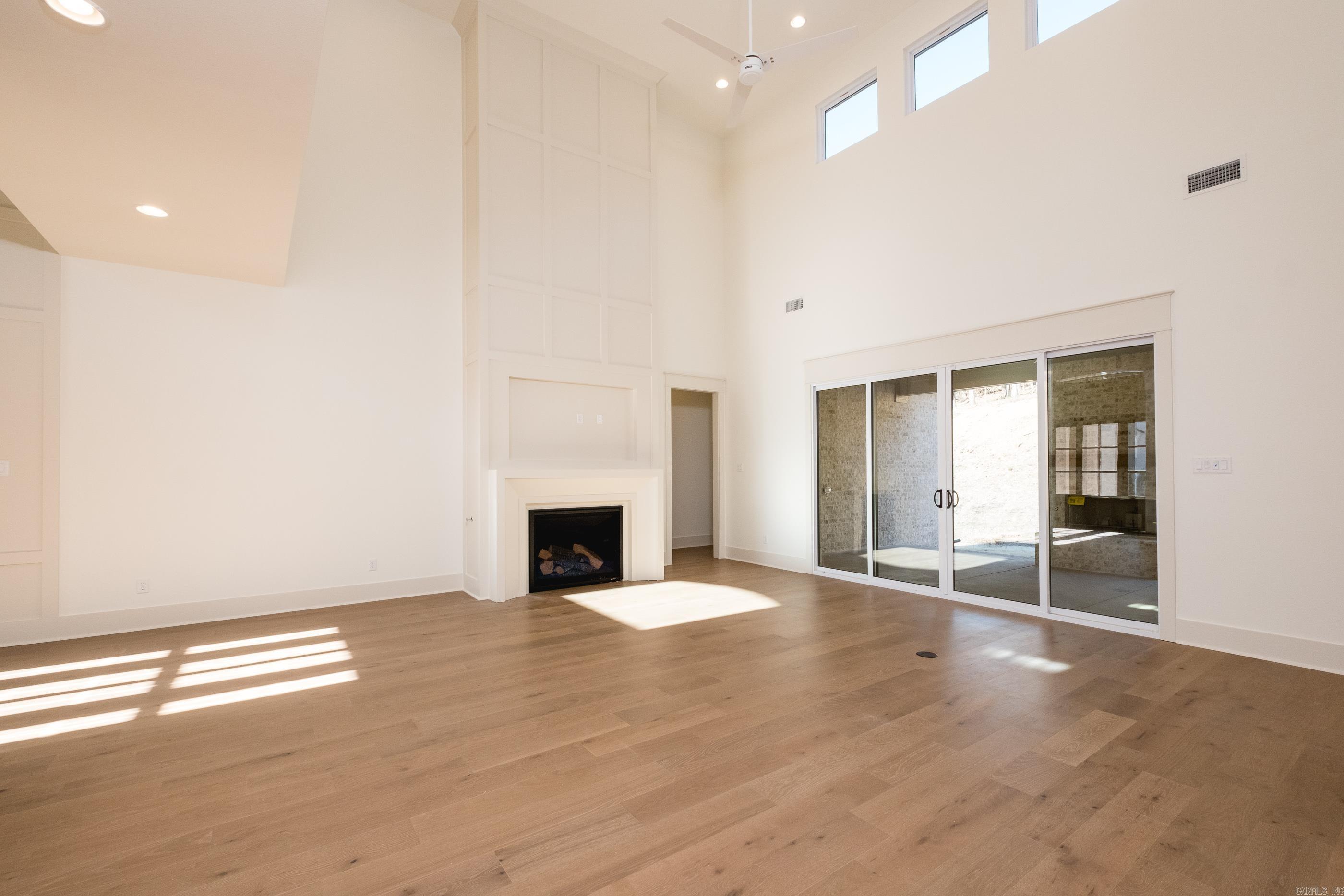 CHENAL VALLEY ABINGTON COURT - Residential