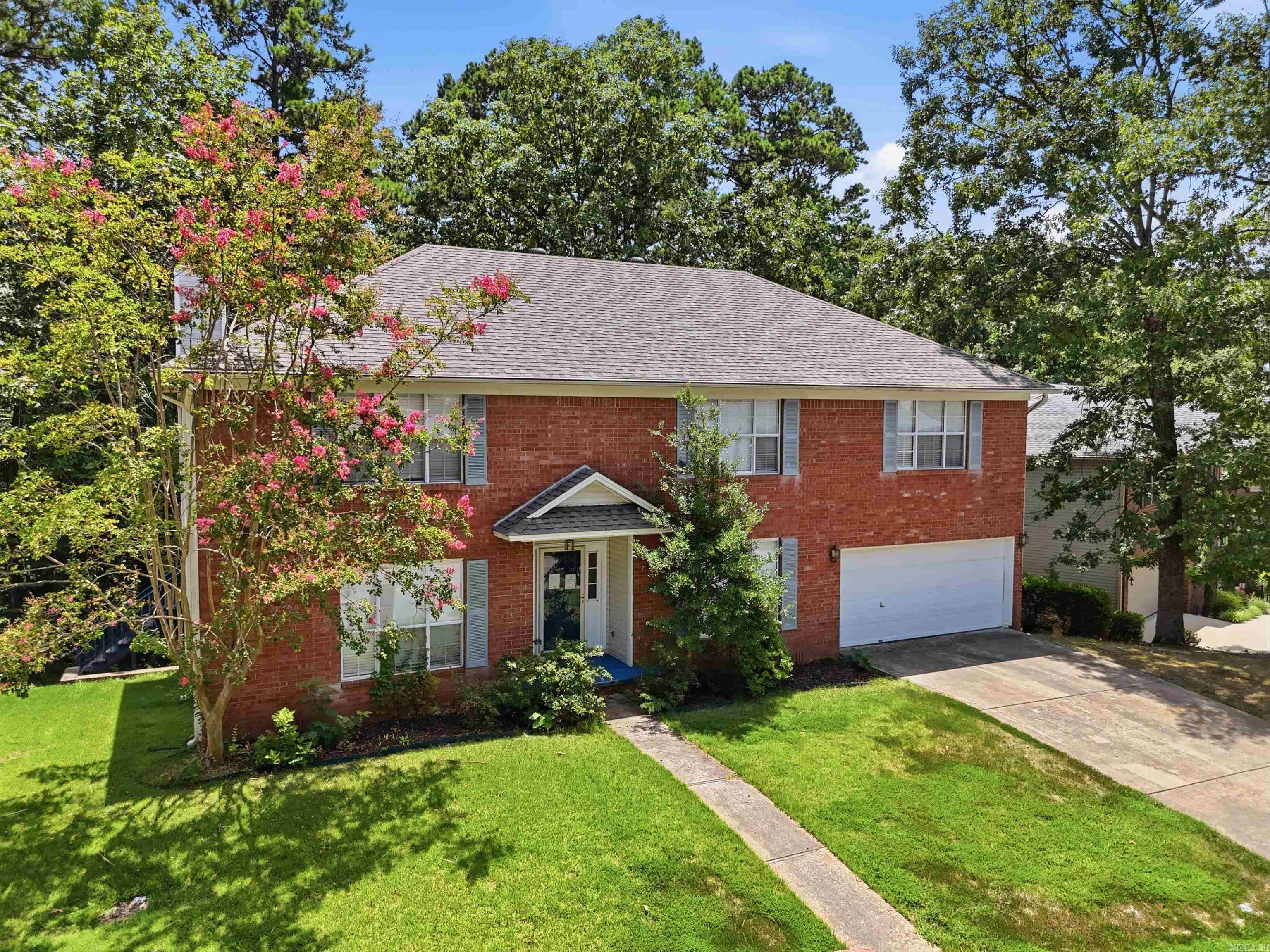 River Oaks - Residential