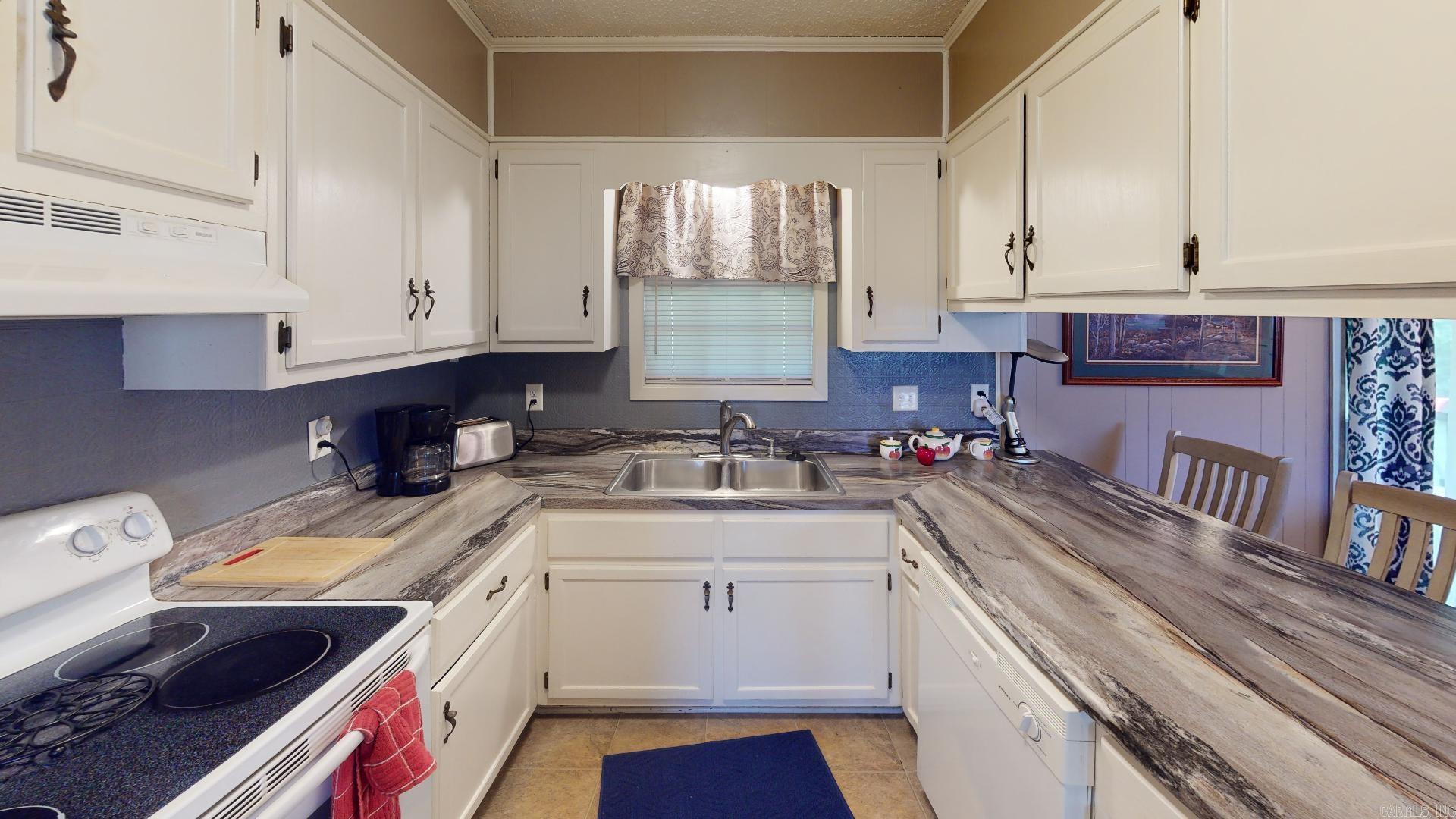 POPLAR ACRES ADDITION - Residential