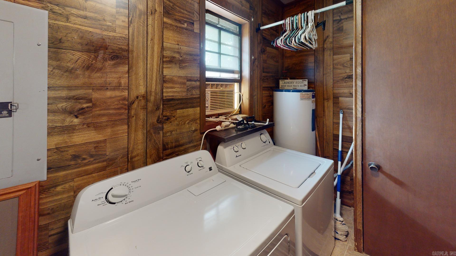 POPLAR ACRES ADDITION - Residential