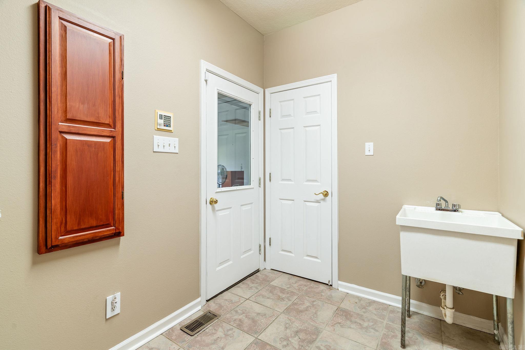 TANGLEWOOD - Residential