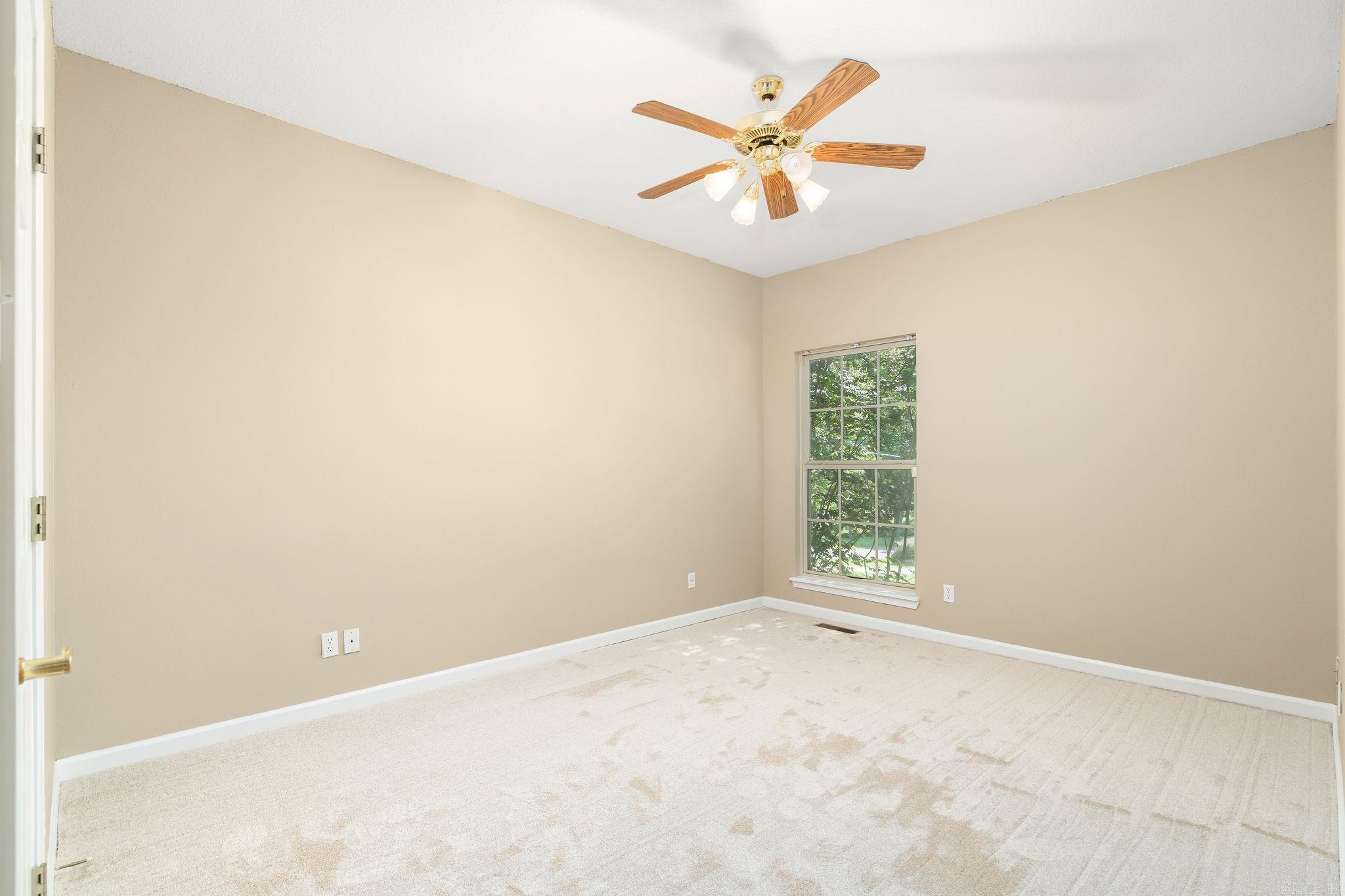 TANGLEWOOD - Residential
