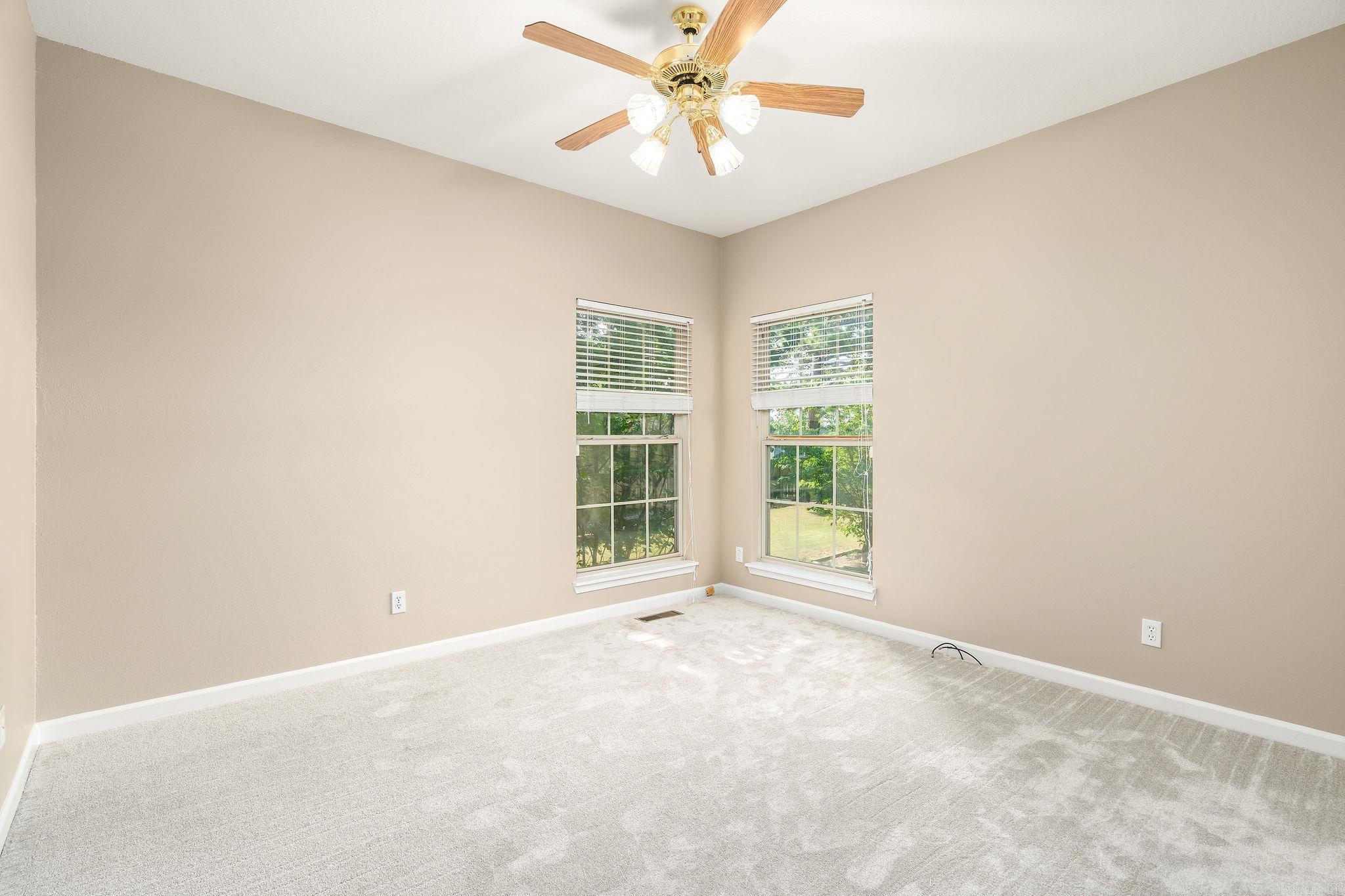 TANGLEWOOD - Residential