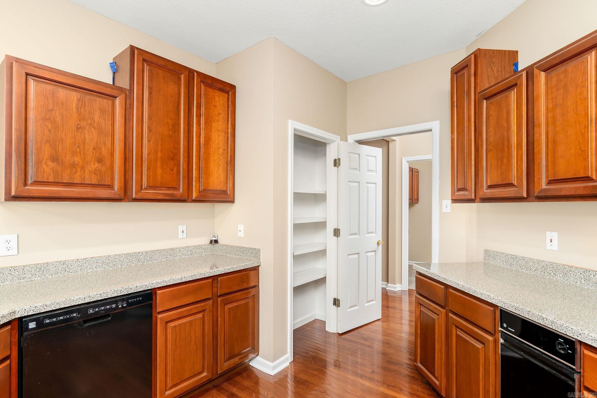 TANGLEWOOD - Residential
