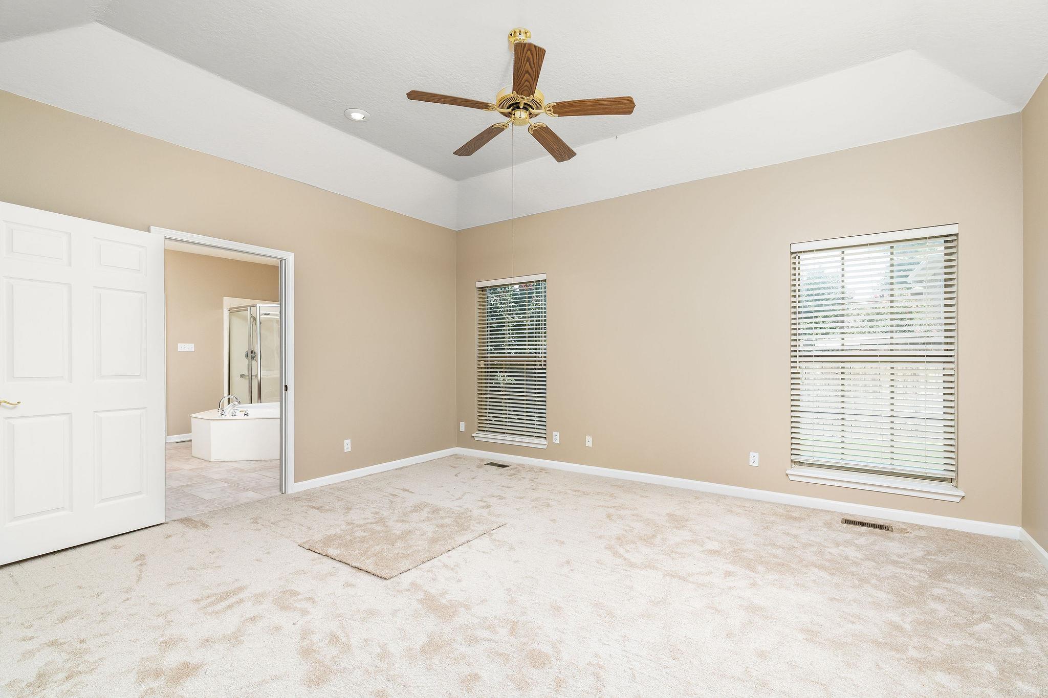 TANGLEWOOD - Residential