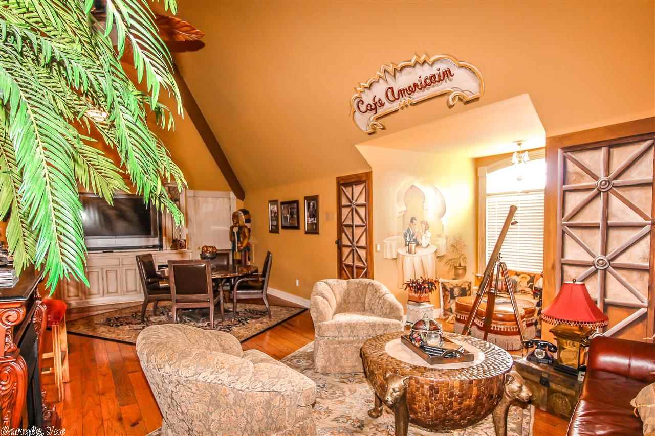 Driftwood Point - Residential