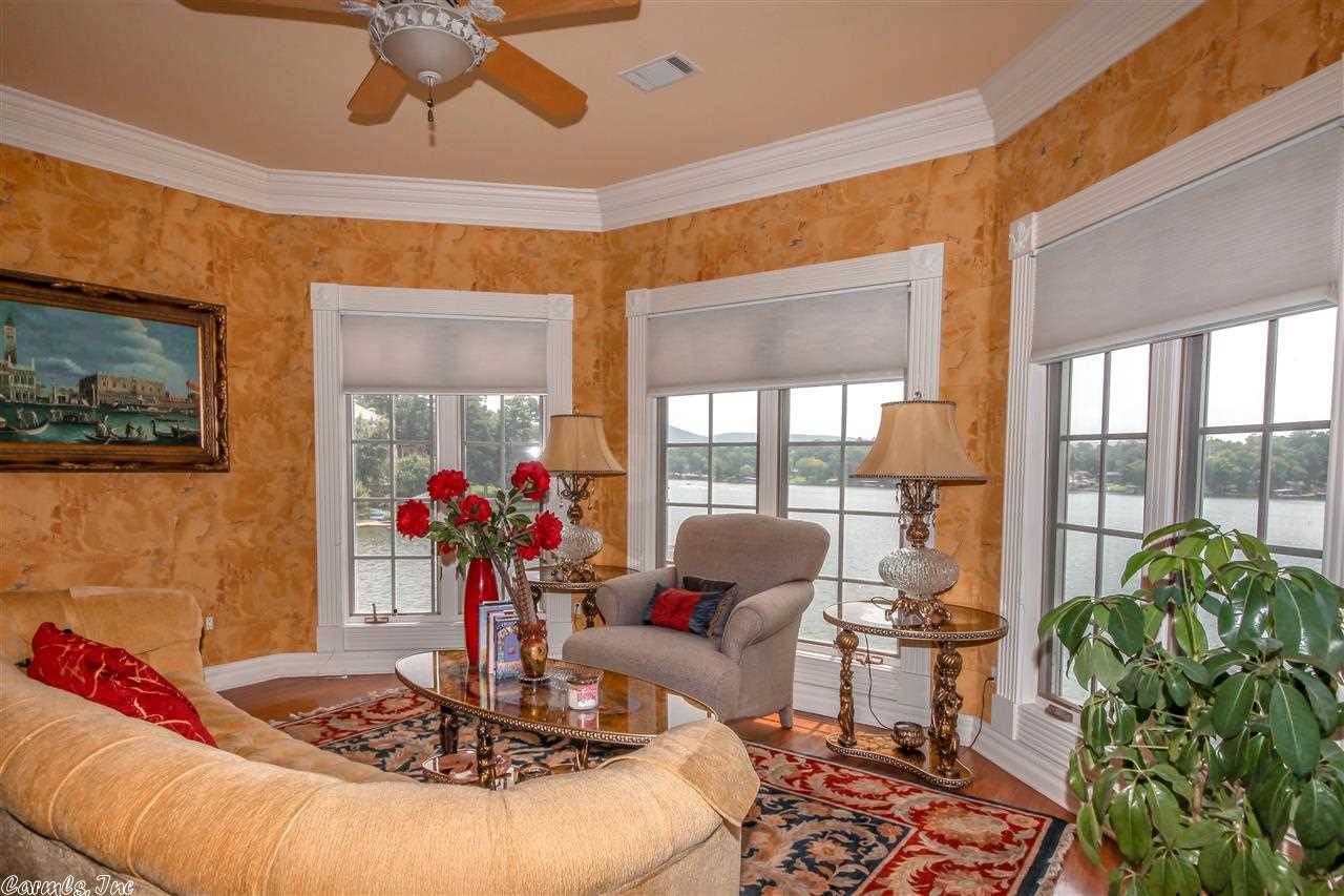 Driftwood Point - Residential