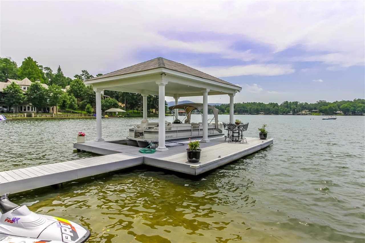 Driftwood Point - Residential