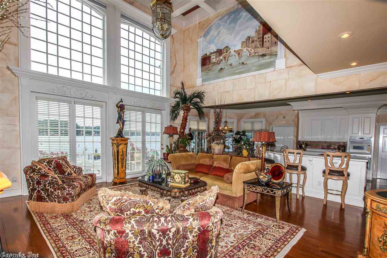 Driftwood Point - Residential