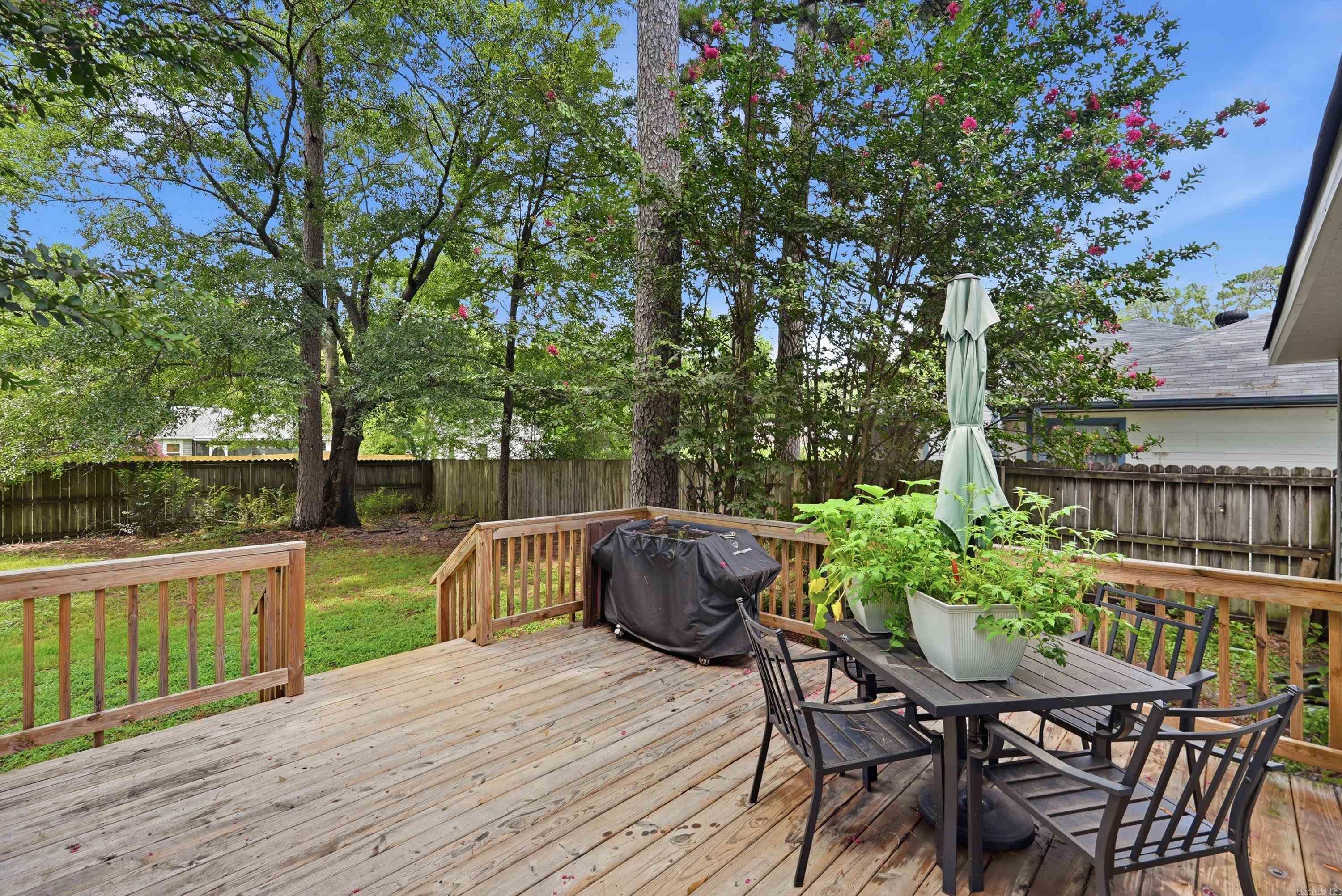 ROLLING OAKS - Residential