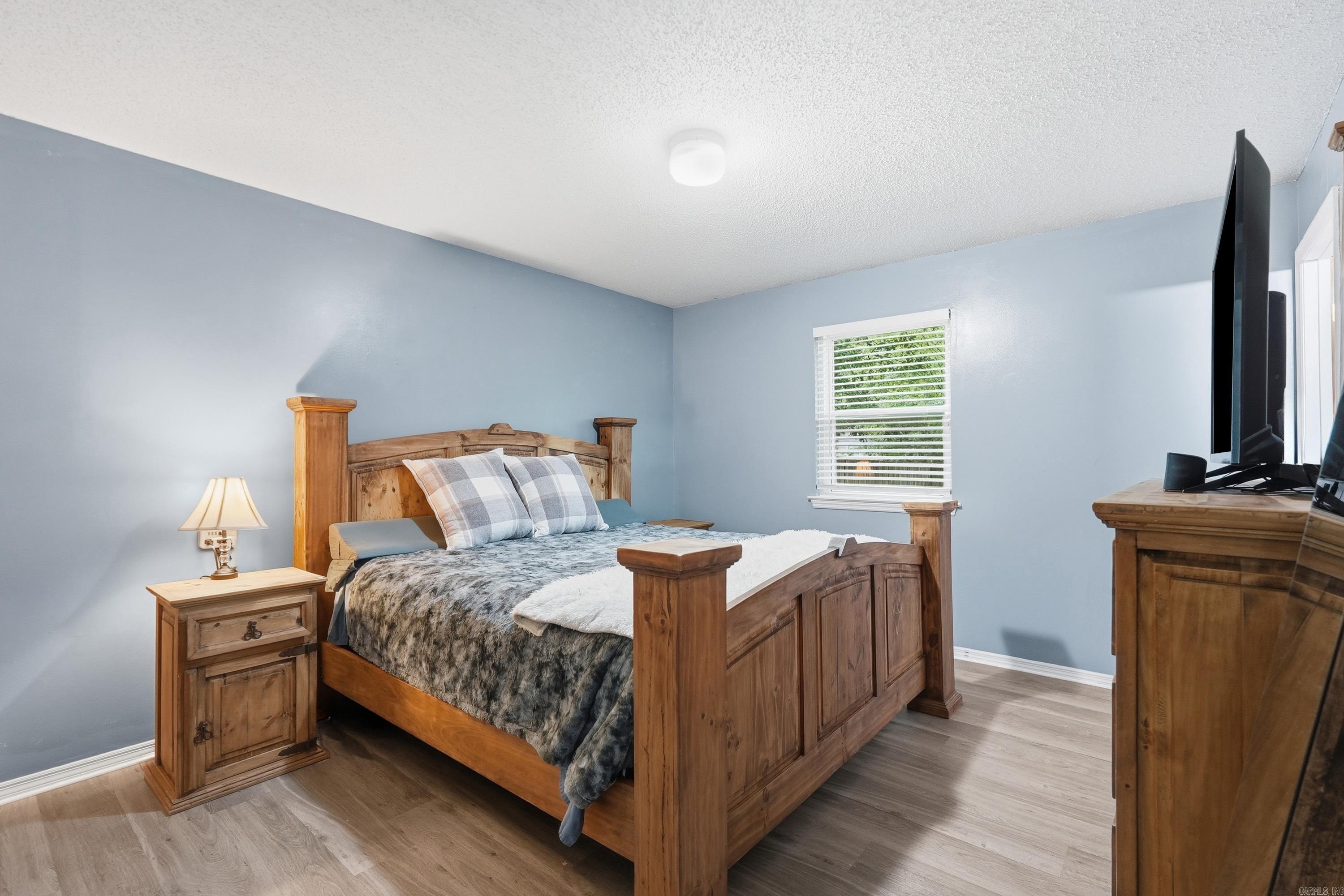 ROLLING OAKS - Residential