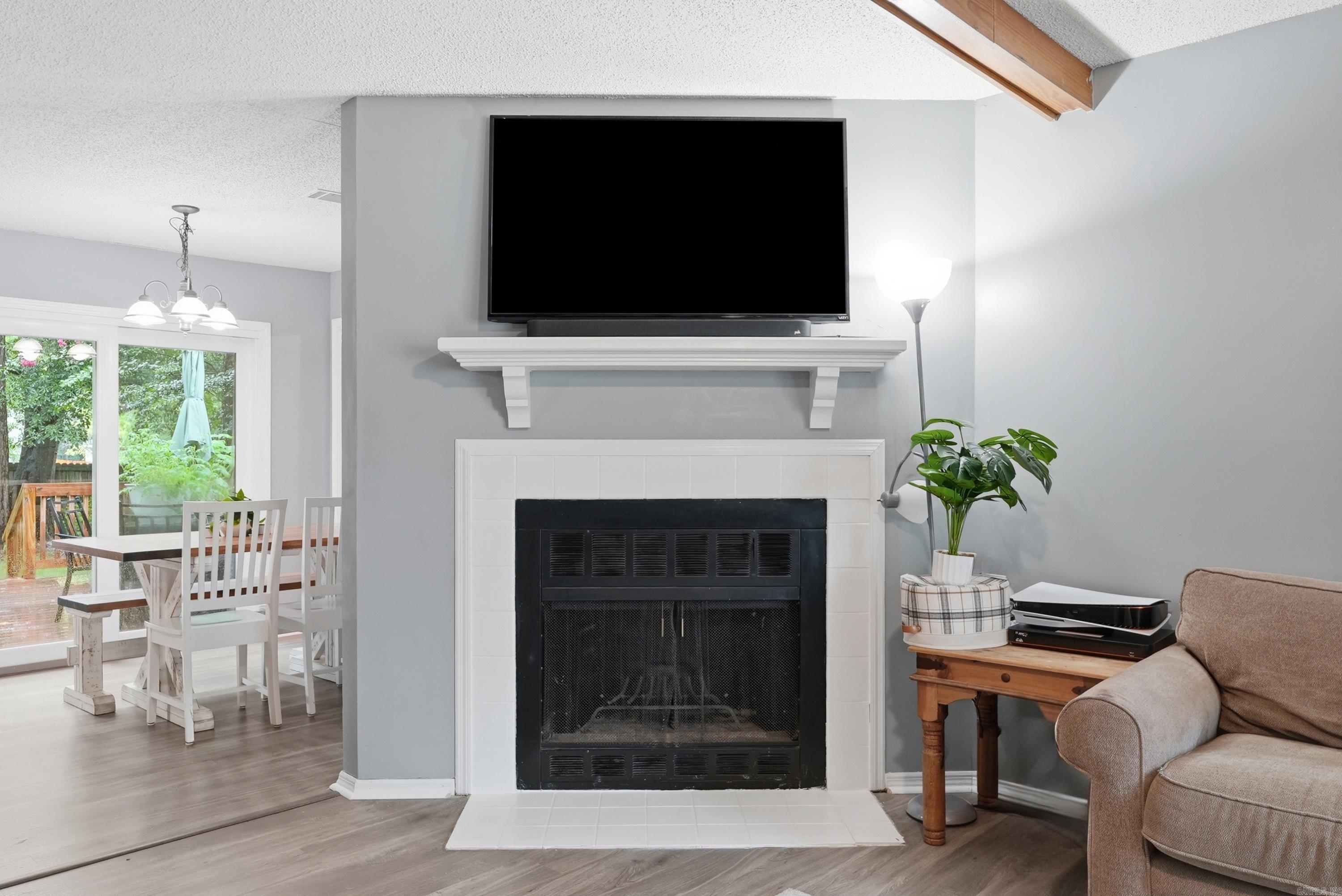 ROLLING OAKS - Residential
