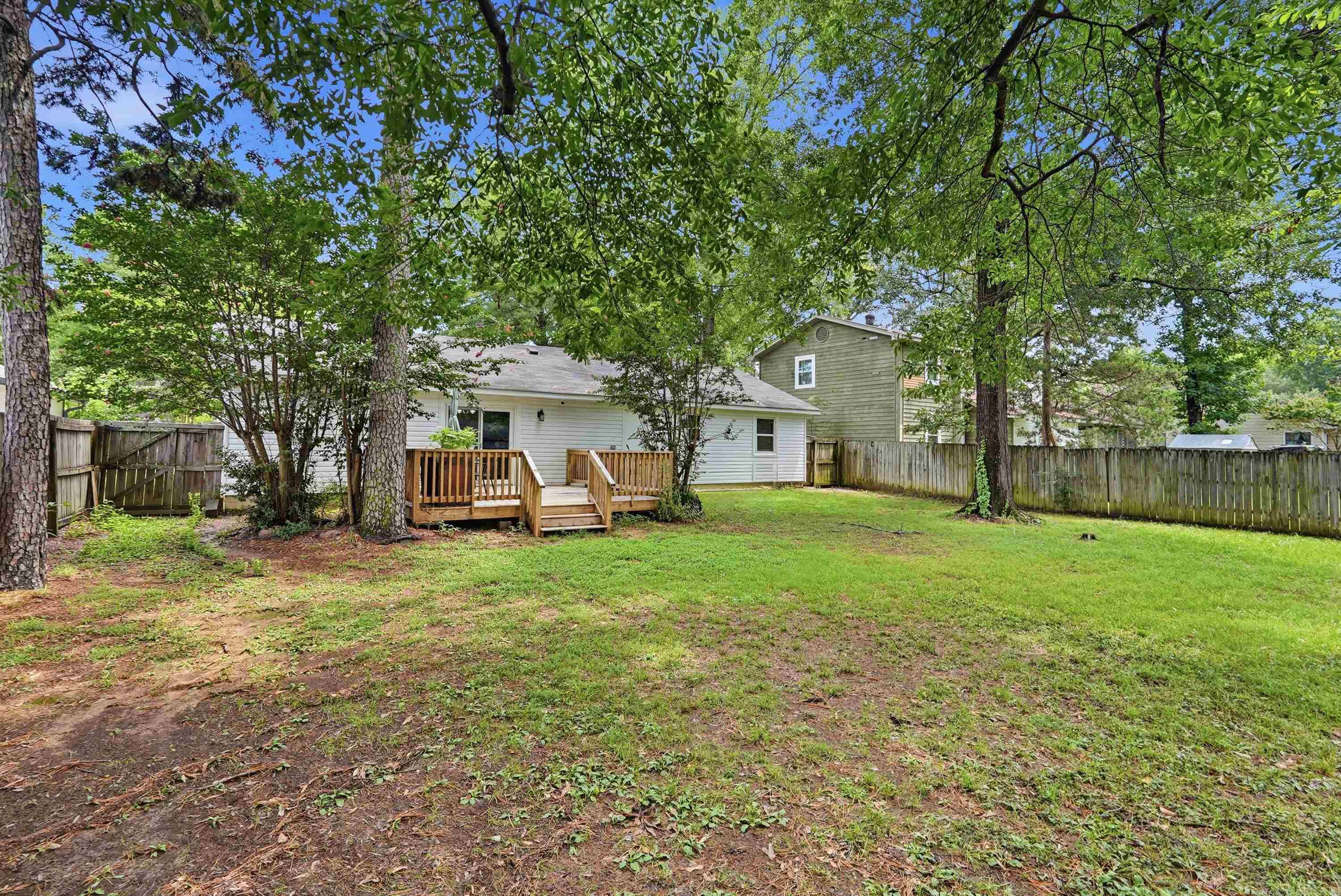 ROLLING OAKS - Residential
