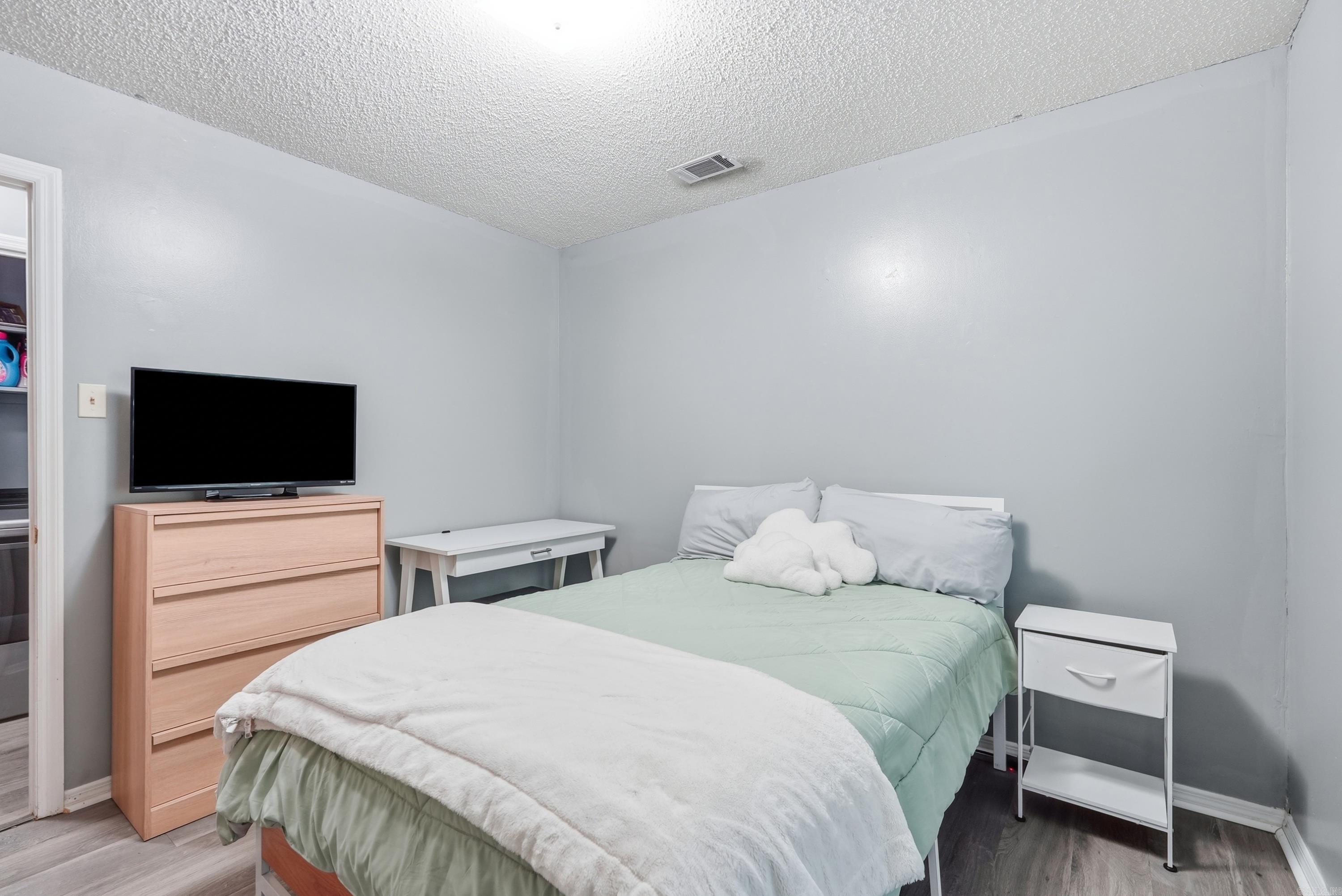 ROLLING OAKS - Residential