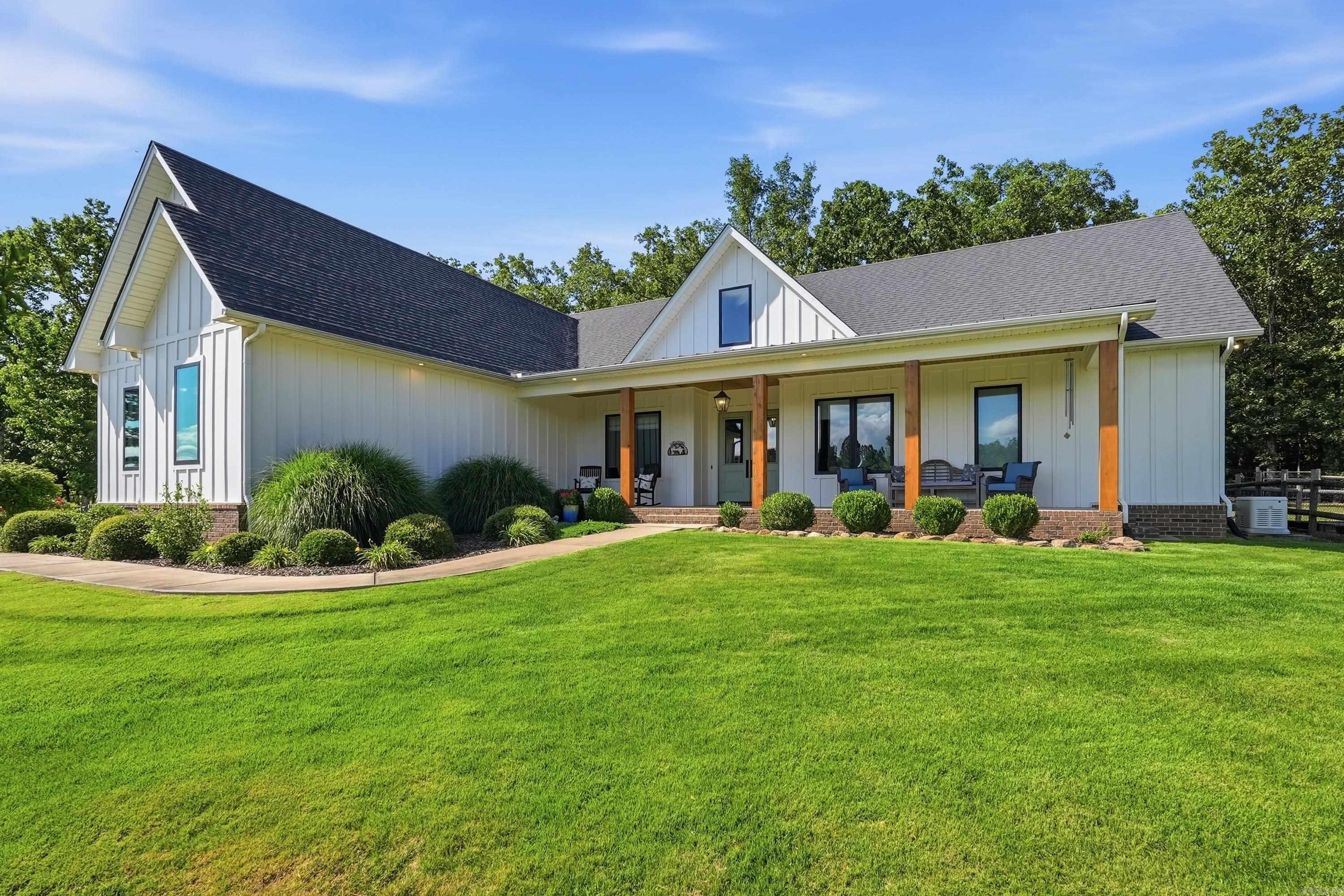 Metes & Bounds - Residential