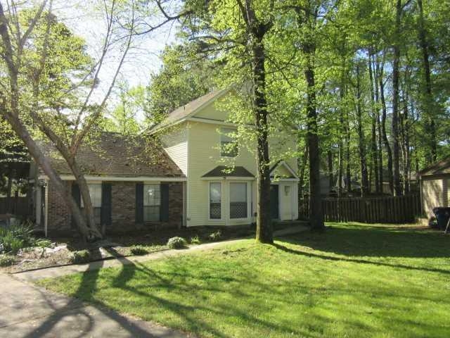 sold before listed.  needs TLC.