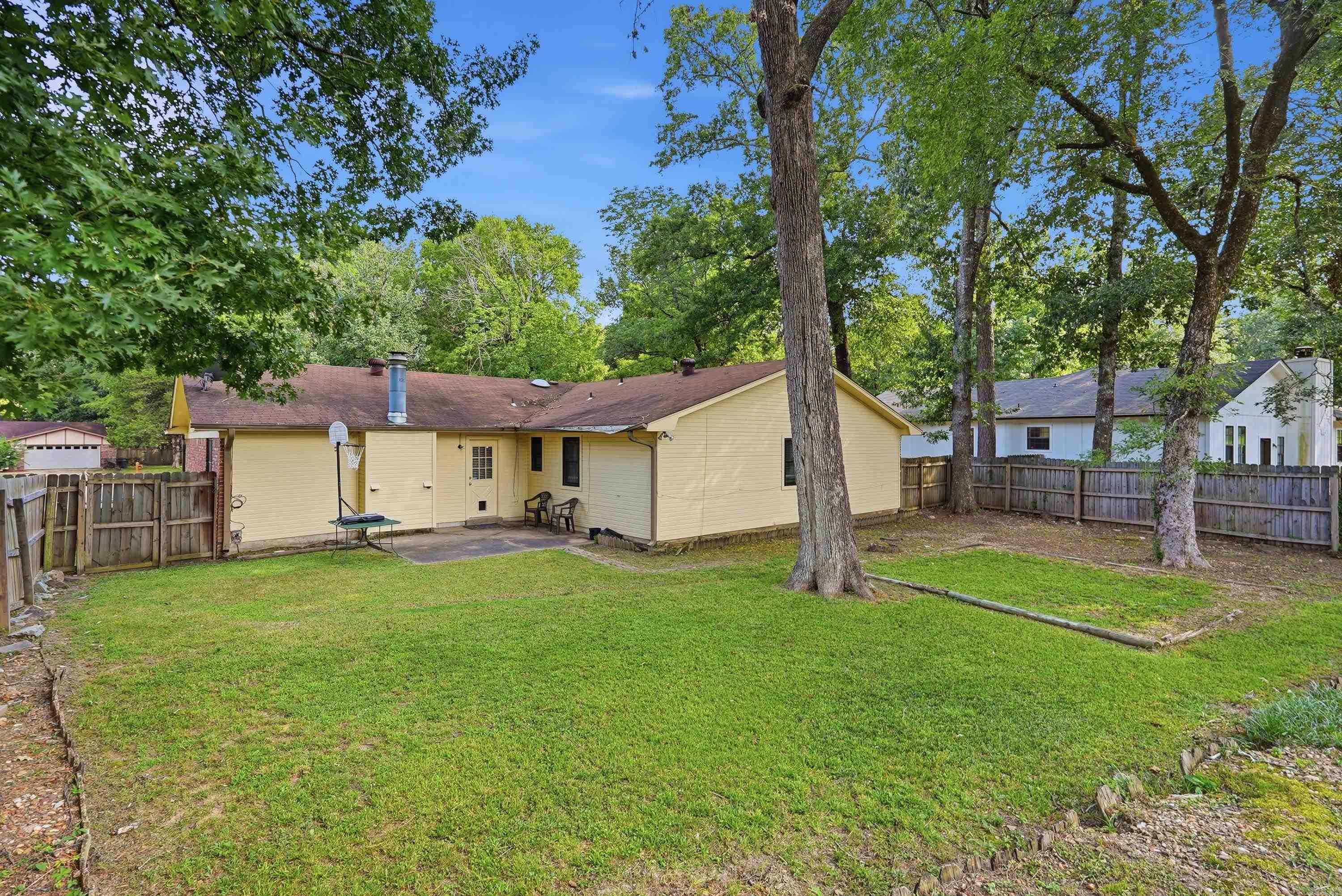 OTTER CREEK COMMUNITY - Residential