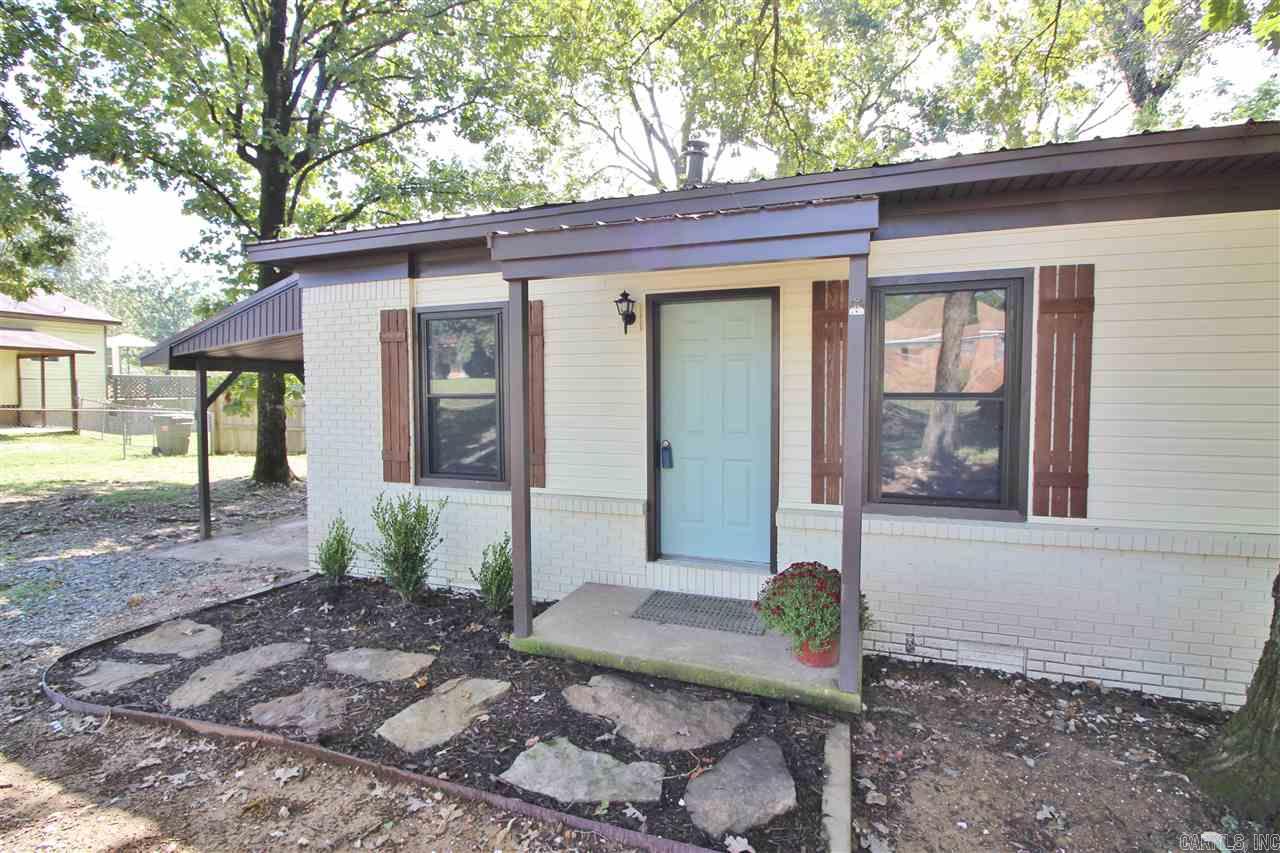 PEBBLE LAKE - Residential
