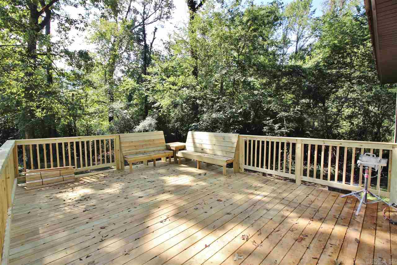 PEBBLE LAKE - Residential