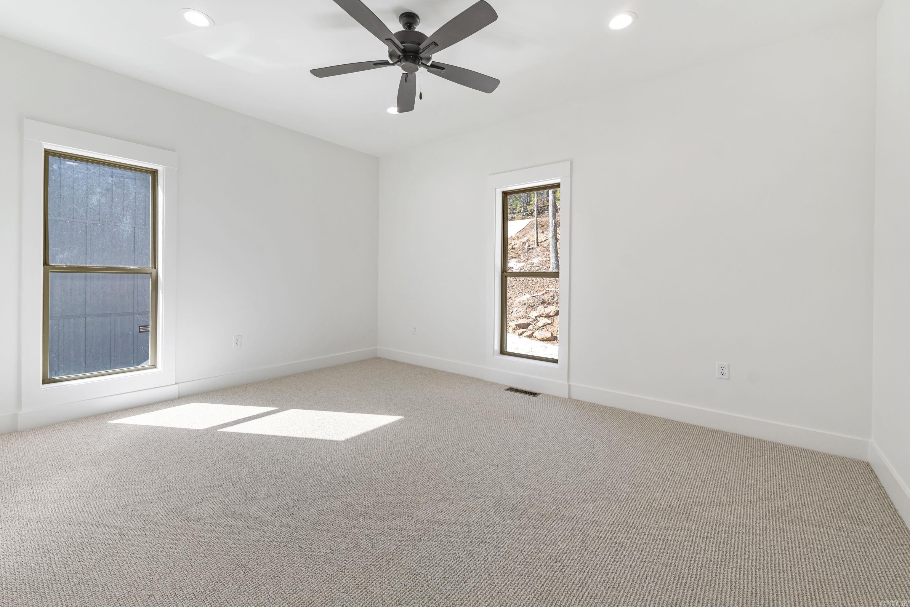HIDDEN VALLEY ESTATES - Residential