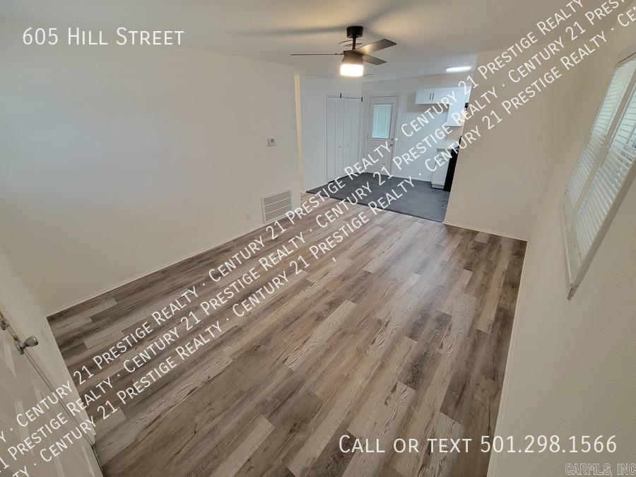 Oak View - Residential Lease