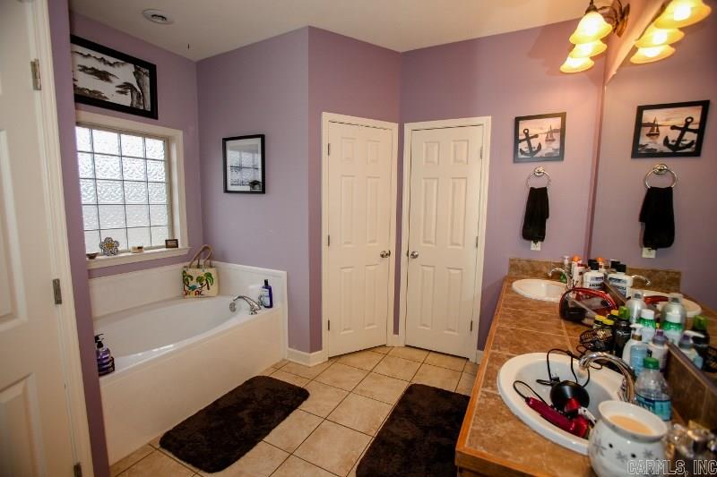 Lindsey Estates - Residential