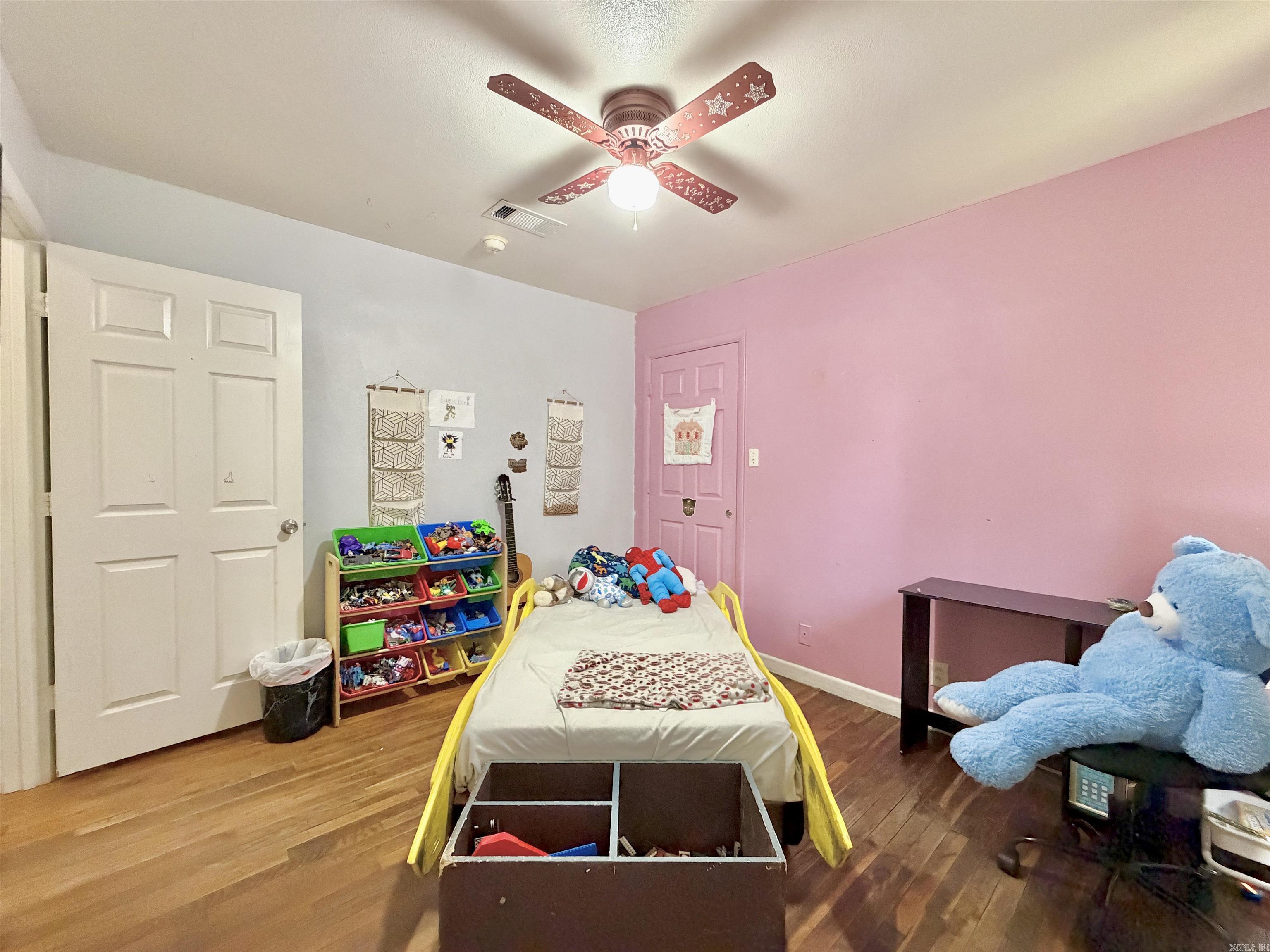 Keaton WW 2nd - Residential