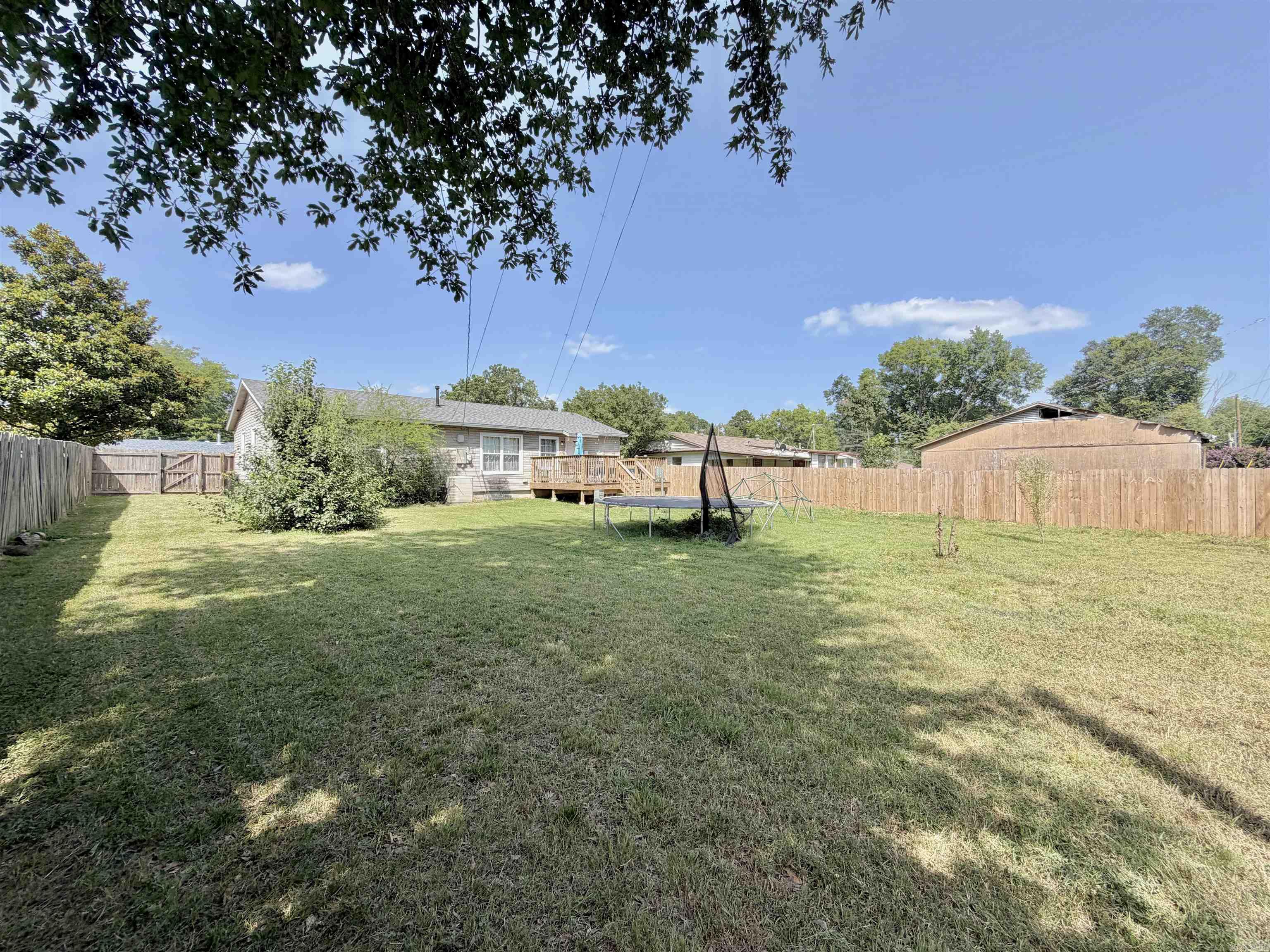 Keaton WW 2nd - Residential