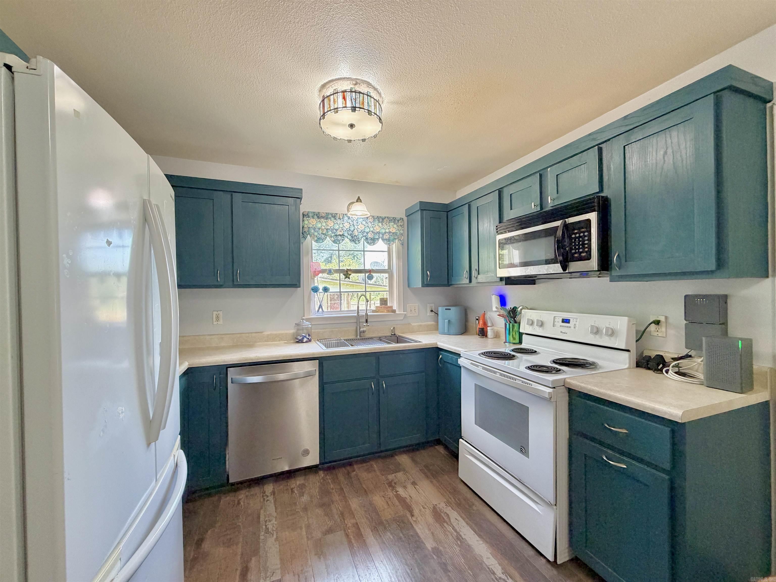 Keaton WW 2nd - Residential