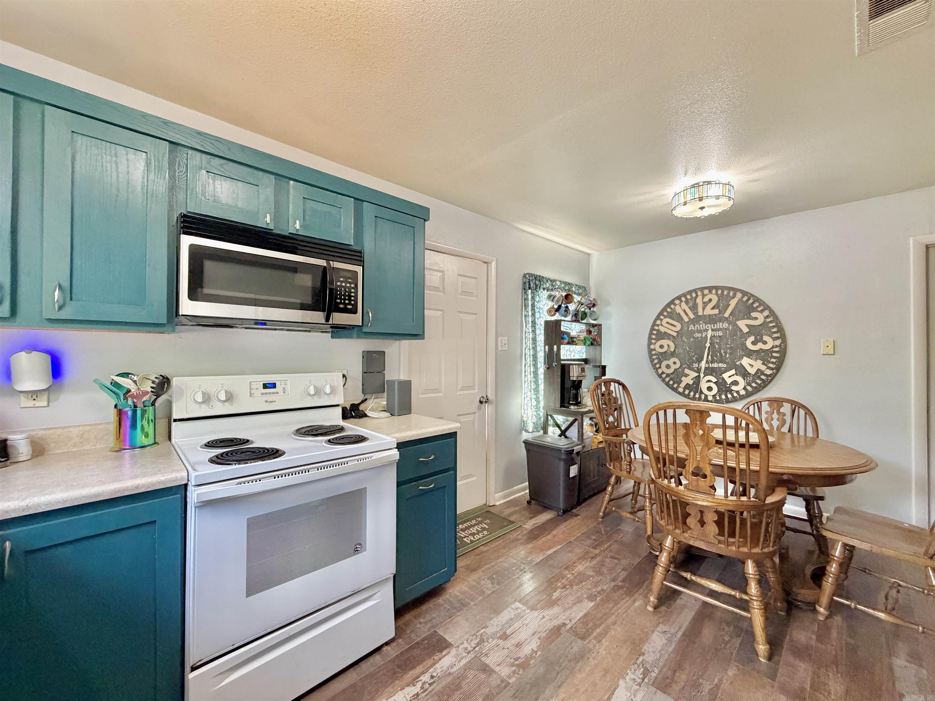 Keaton WW 2nd - Residential