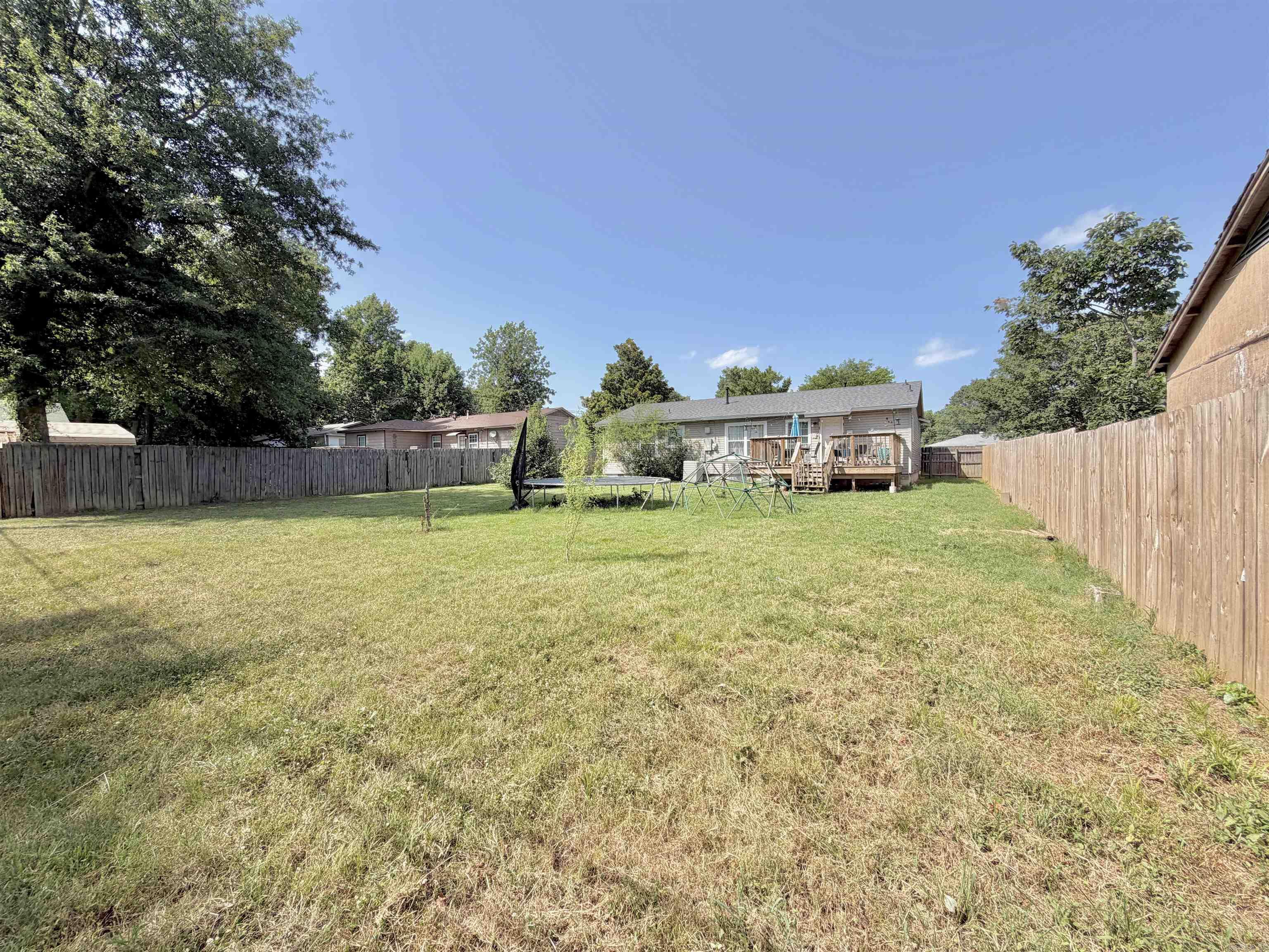 Keaton WW 2nd - Residential