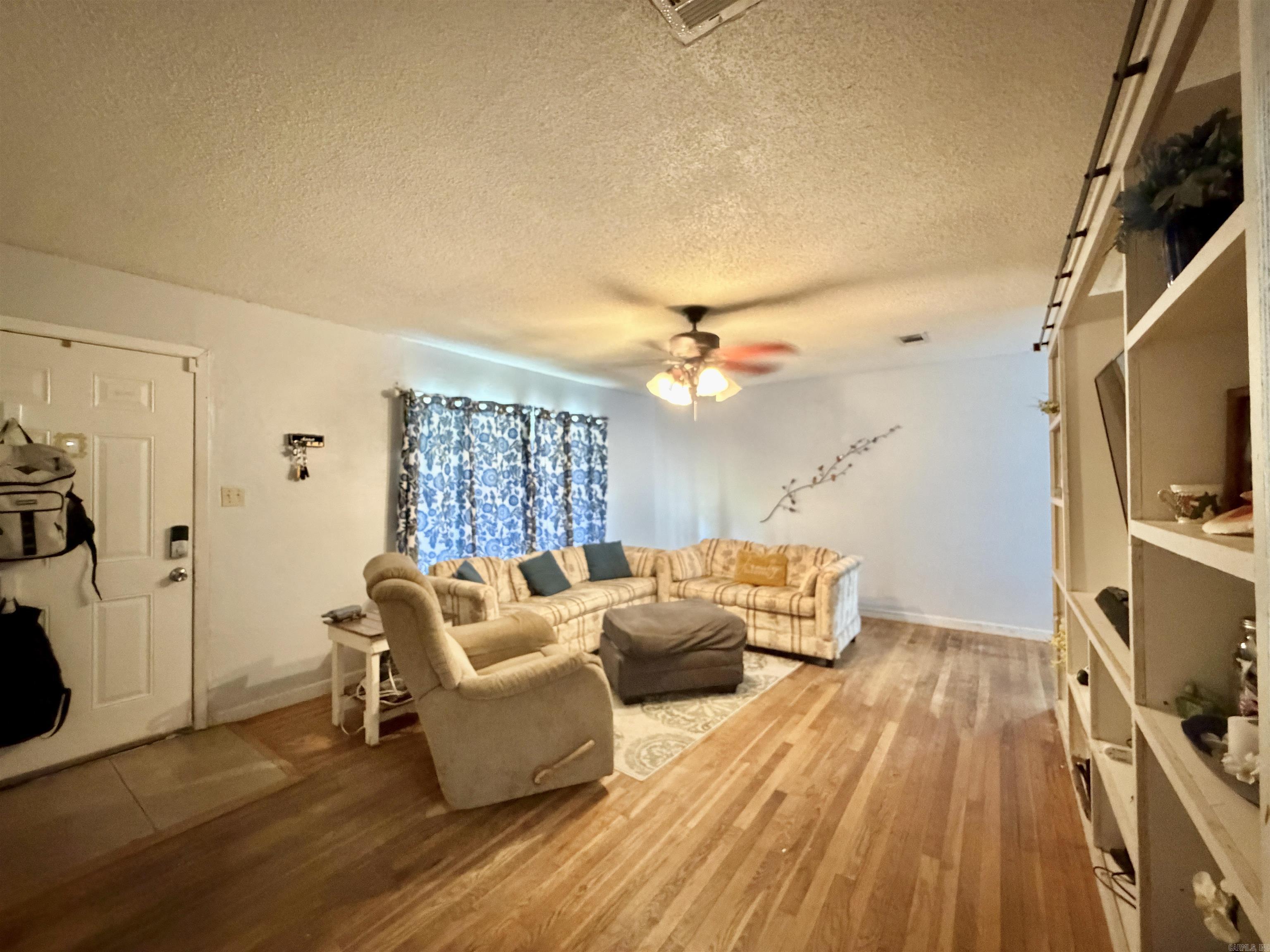 Keaton WW 2nd - Residential