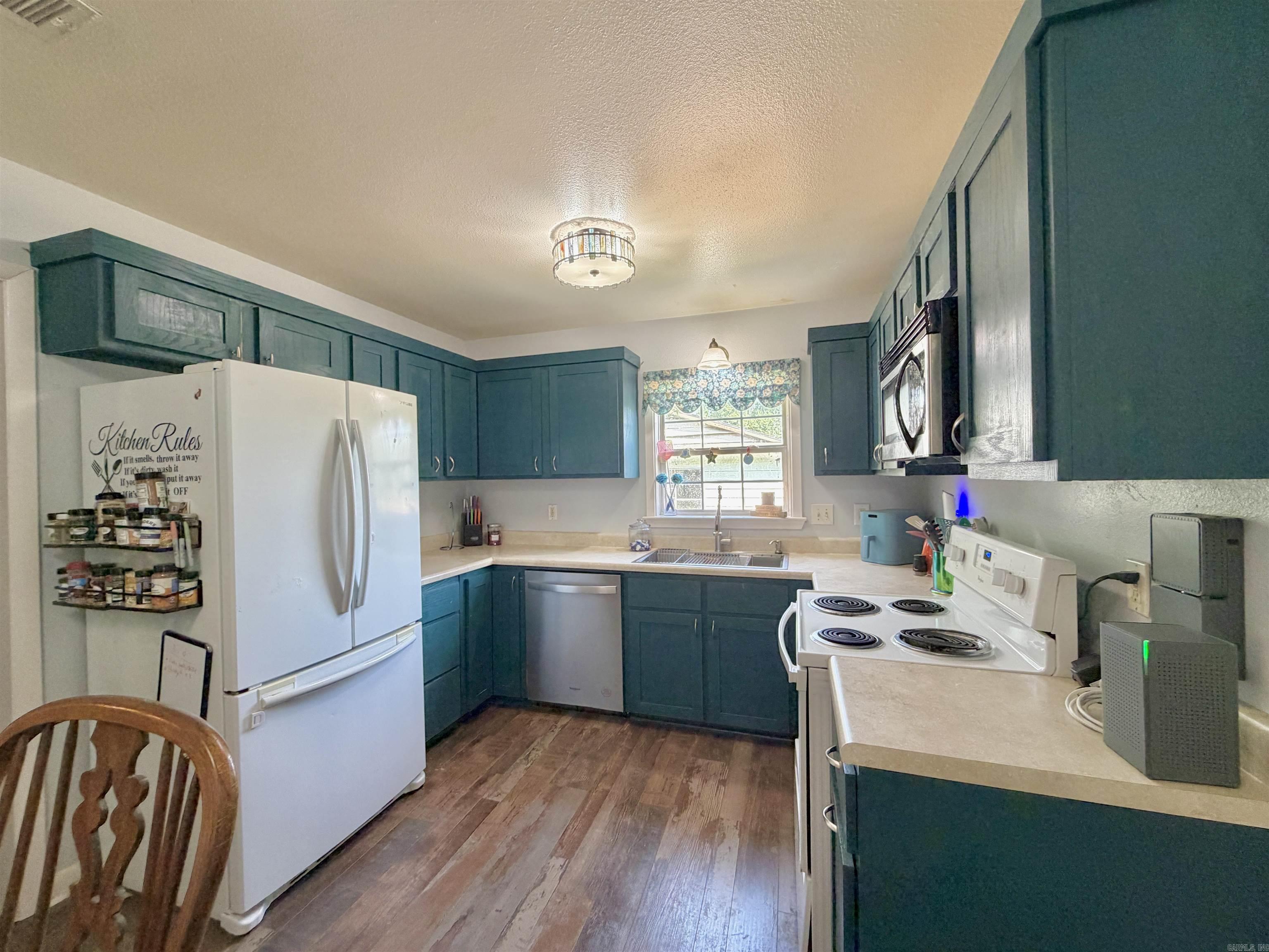 Keaton WW 2nd - Residential