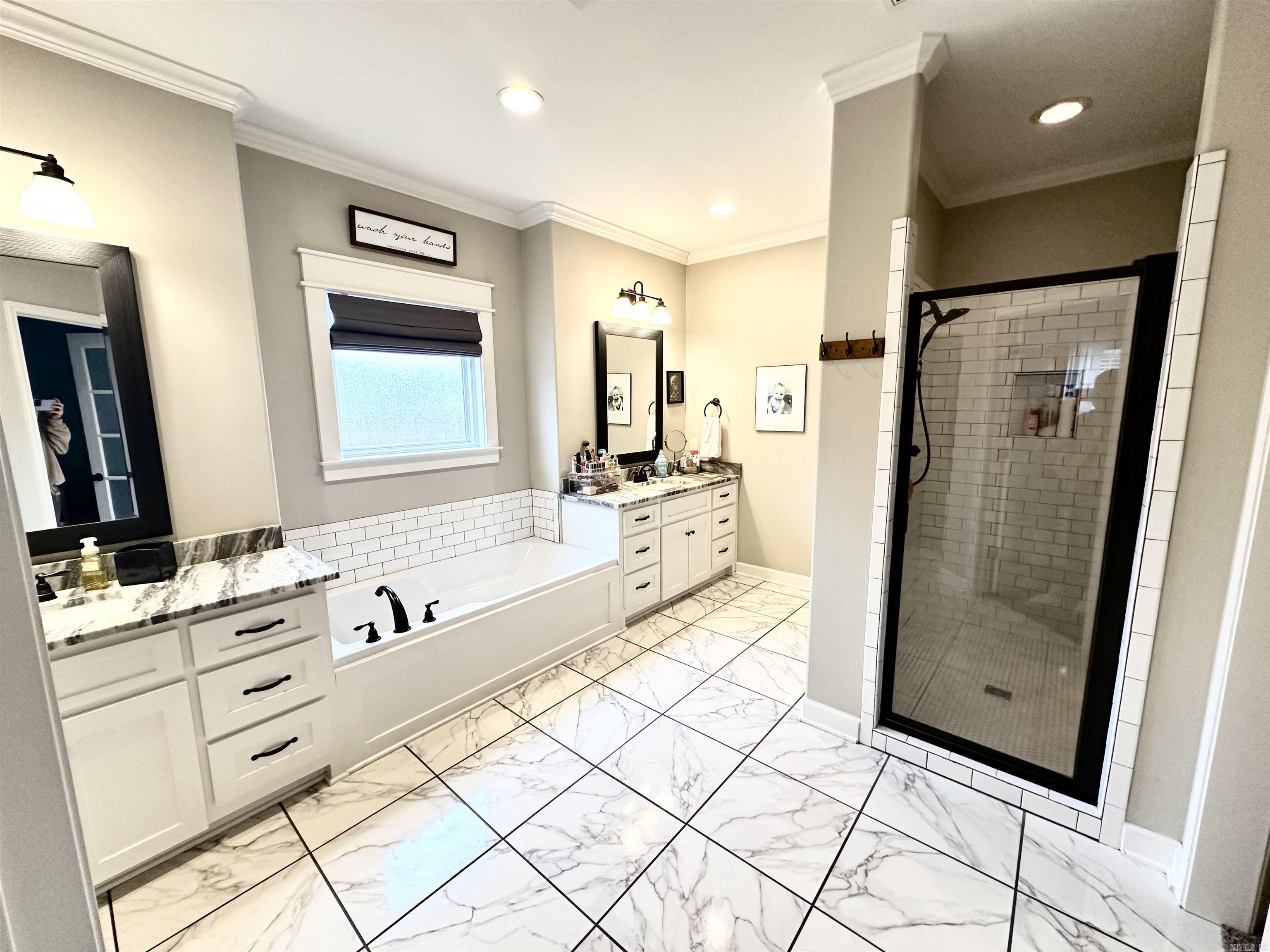 LOCHRIDGE ESTATES - Residential