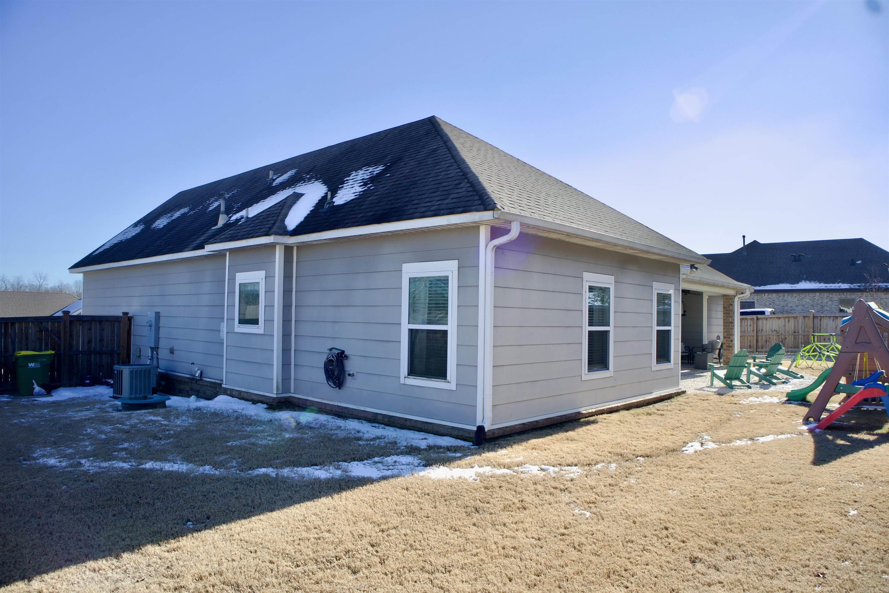 LOCHRIDGE ESTATES - Residential